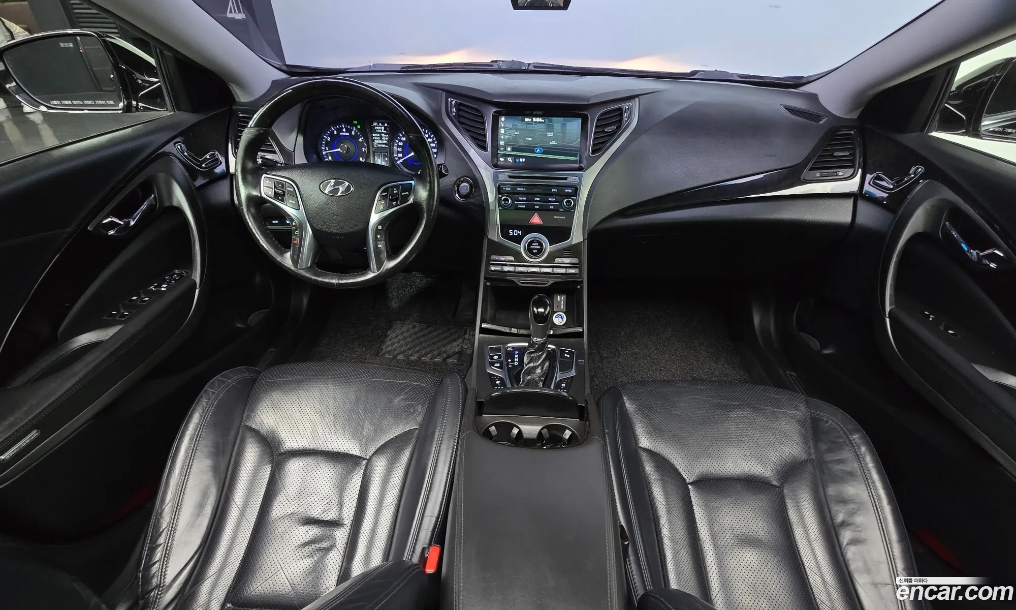 Hyundai Grandeur HG 2016 — 5