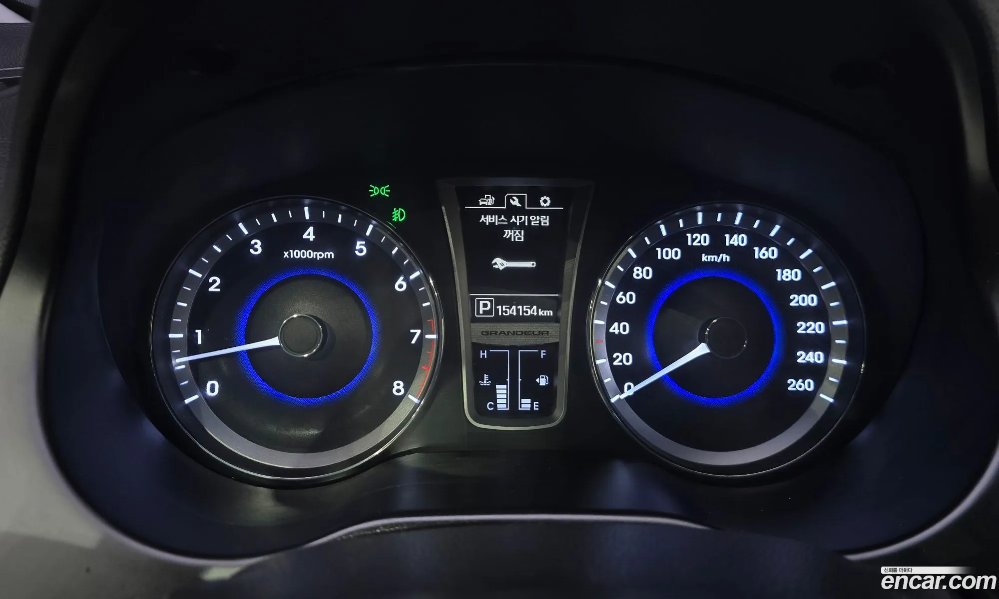 Hyundai Grandeur HG 2016 — 18