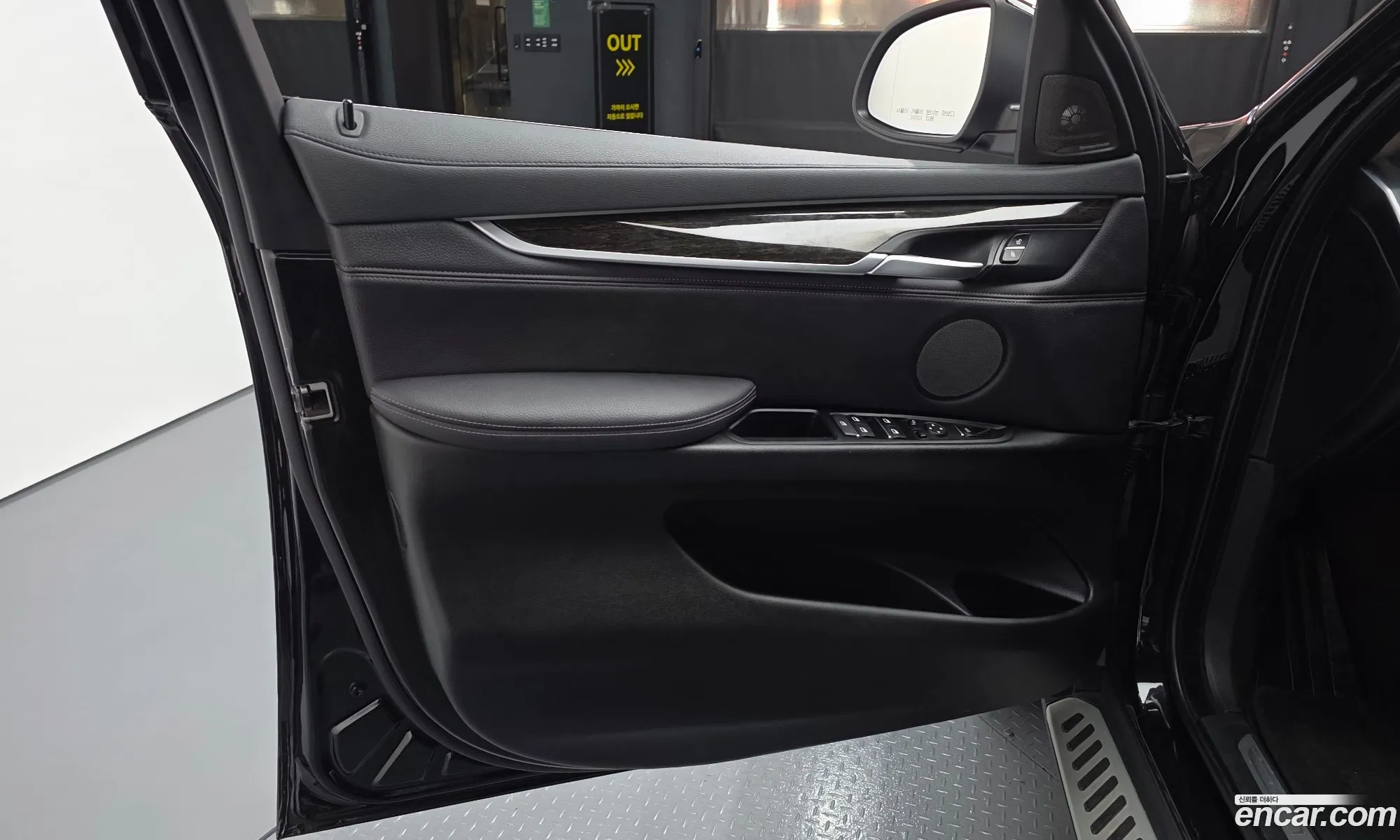 BMW X6 2017 — 30