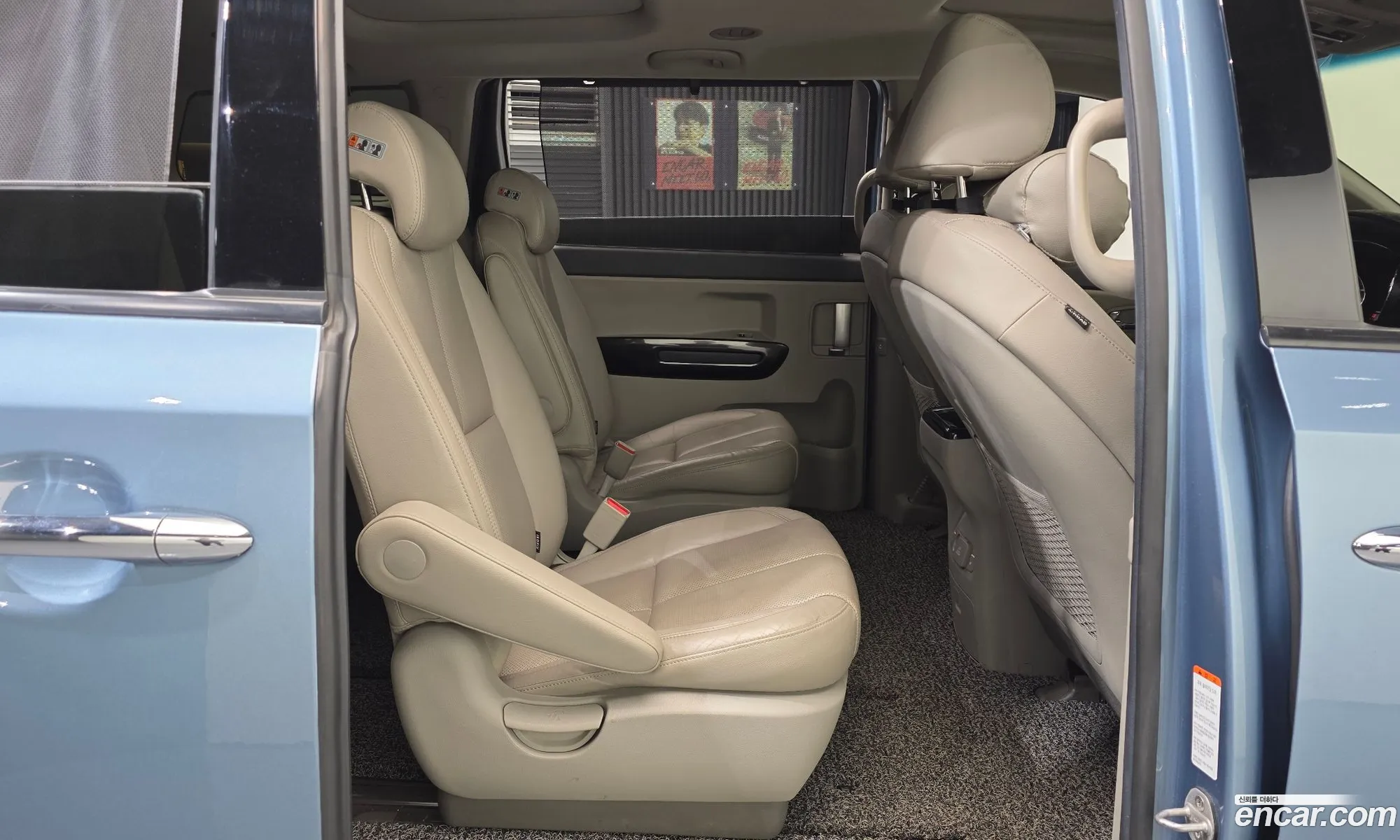 Kia Carnival 2015 — 19