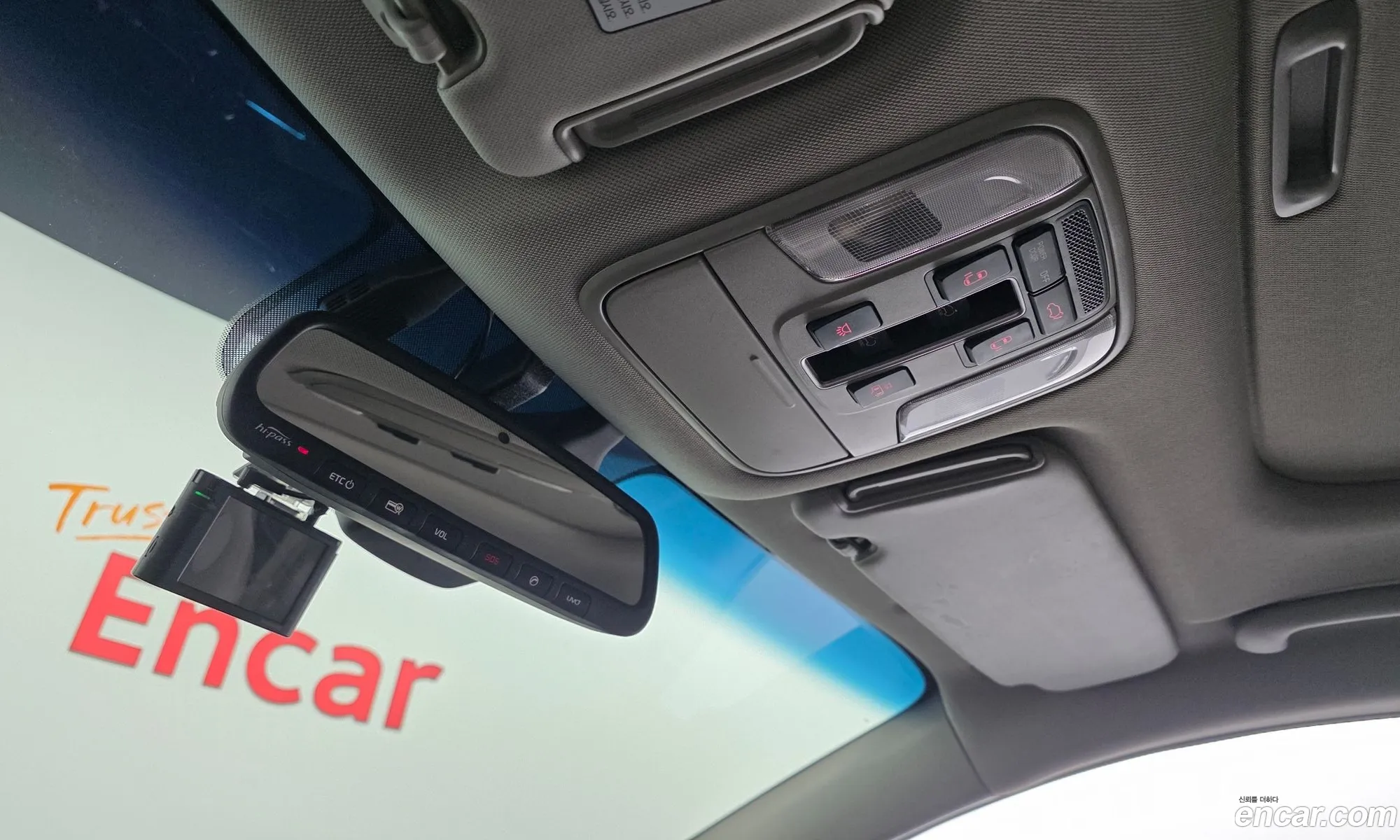 Kia Carnival 2015 — 33