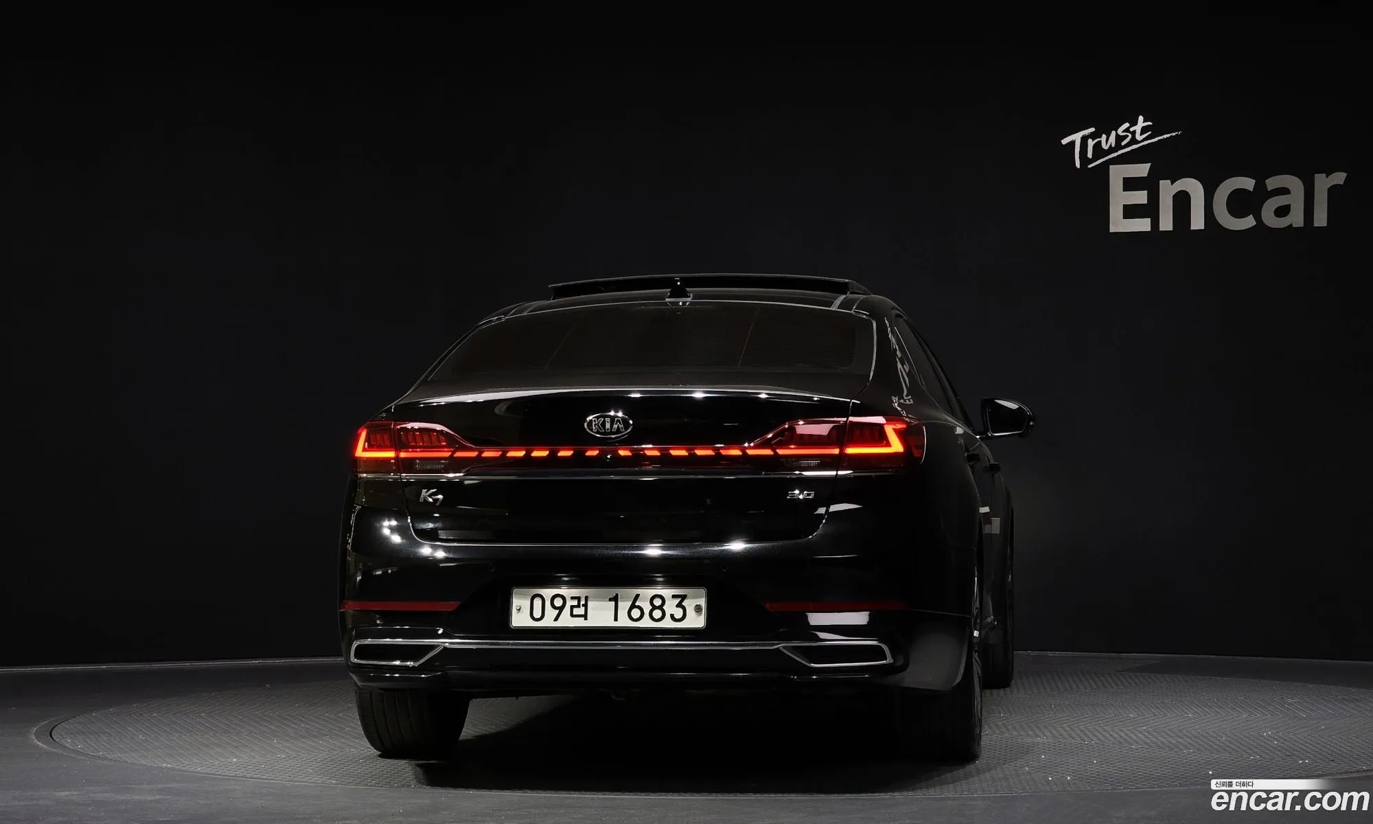 Kia K7 Premier 2019 — 11