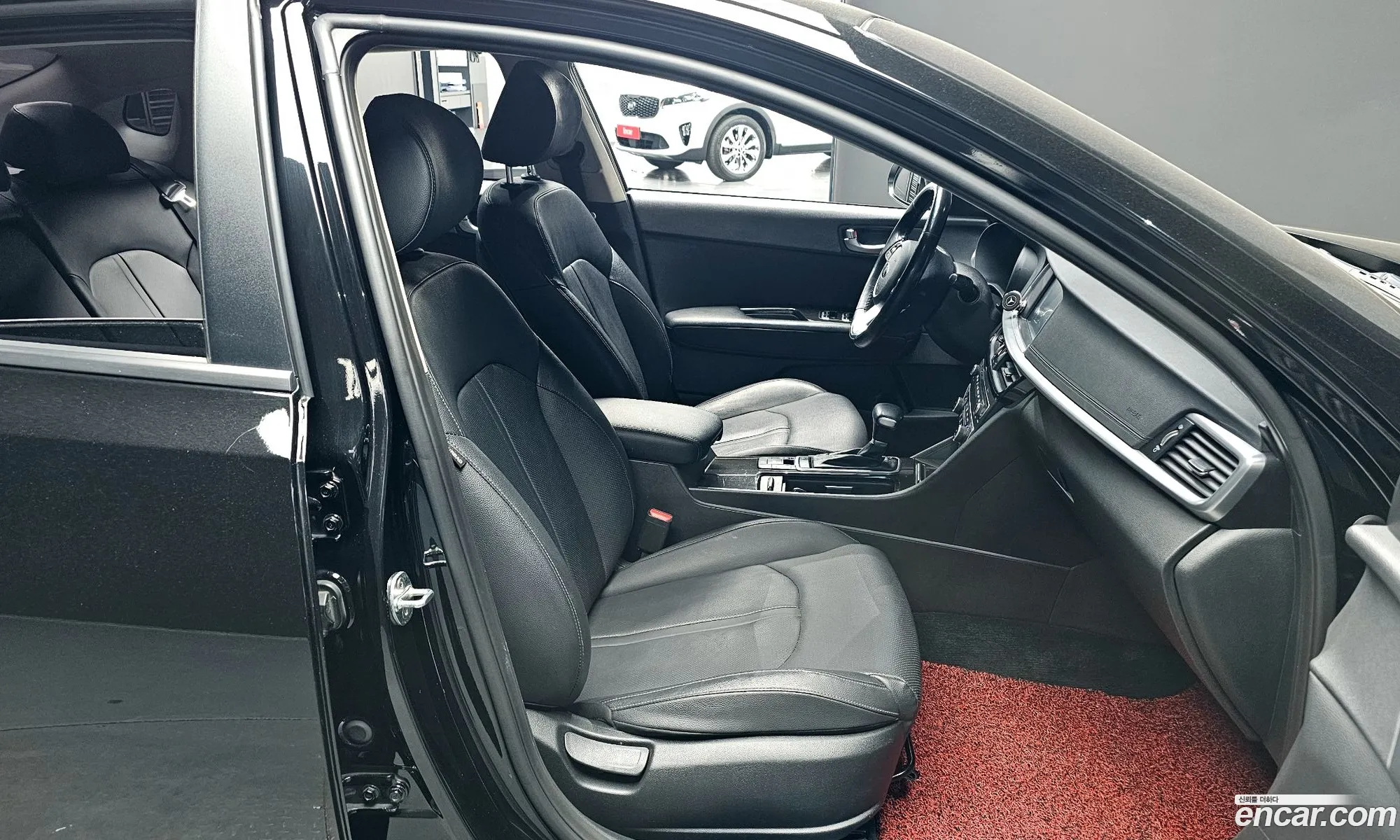 Kia K5 2019 — 12