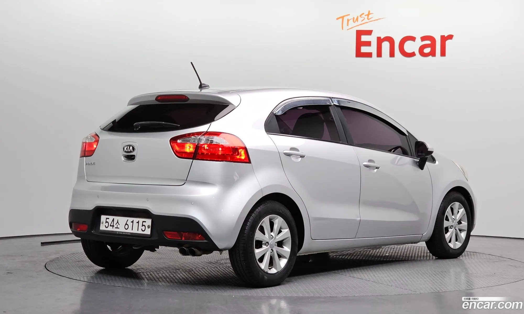 Kia Pride 2014 — 18
