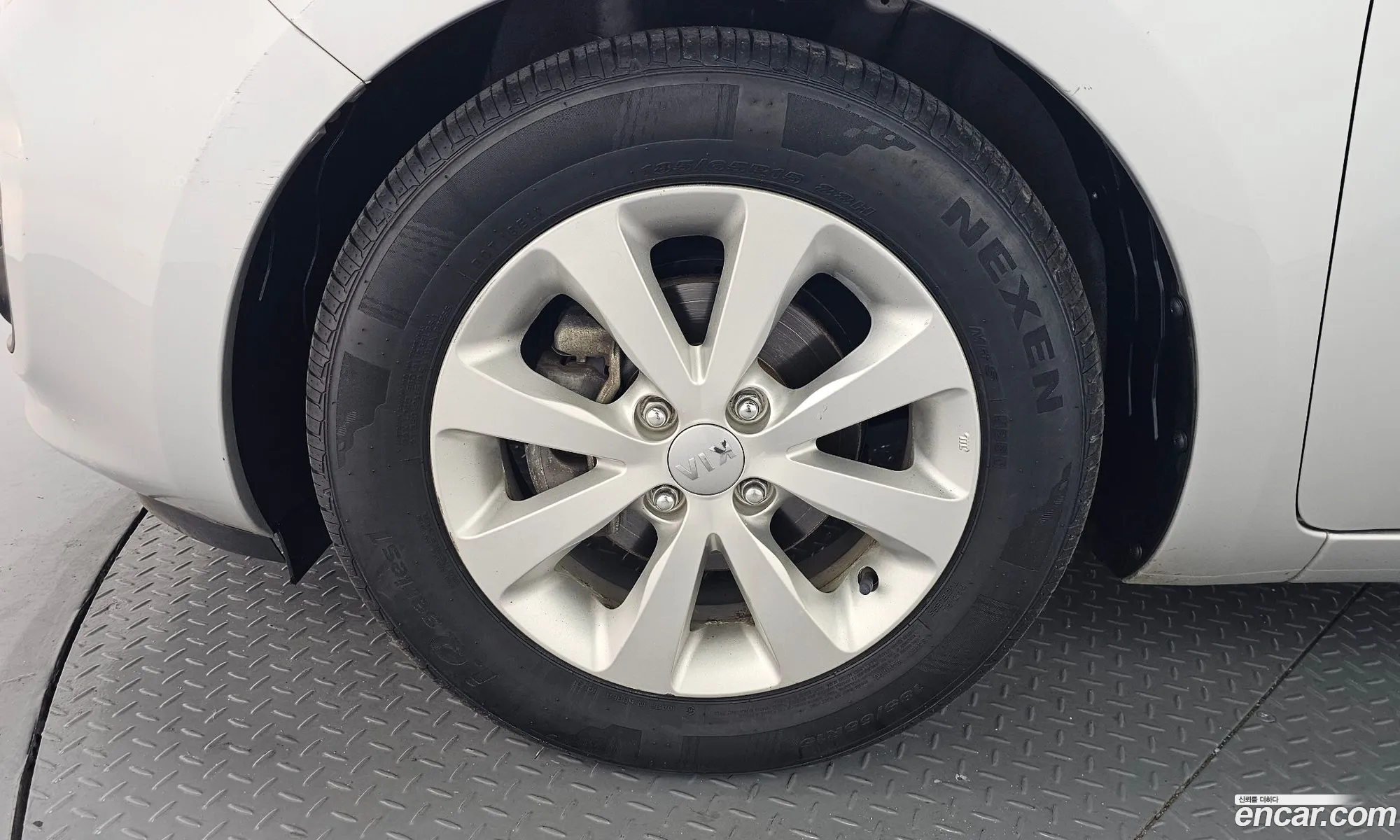 Kia Pride 2014 — 12