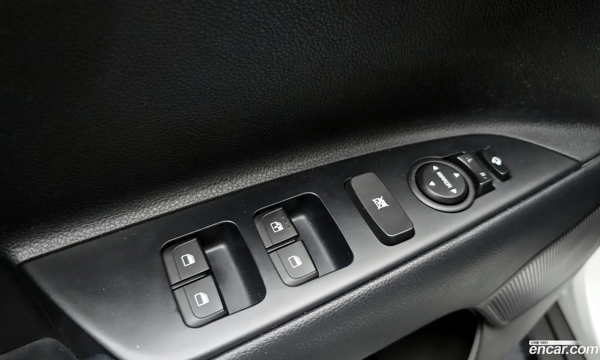 Kia Stonic 2018 — 29