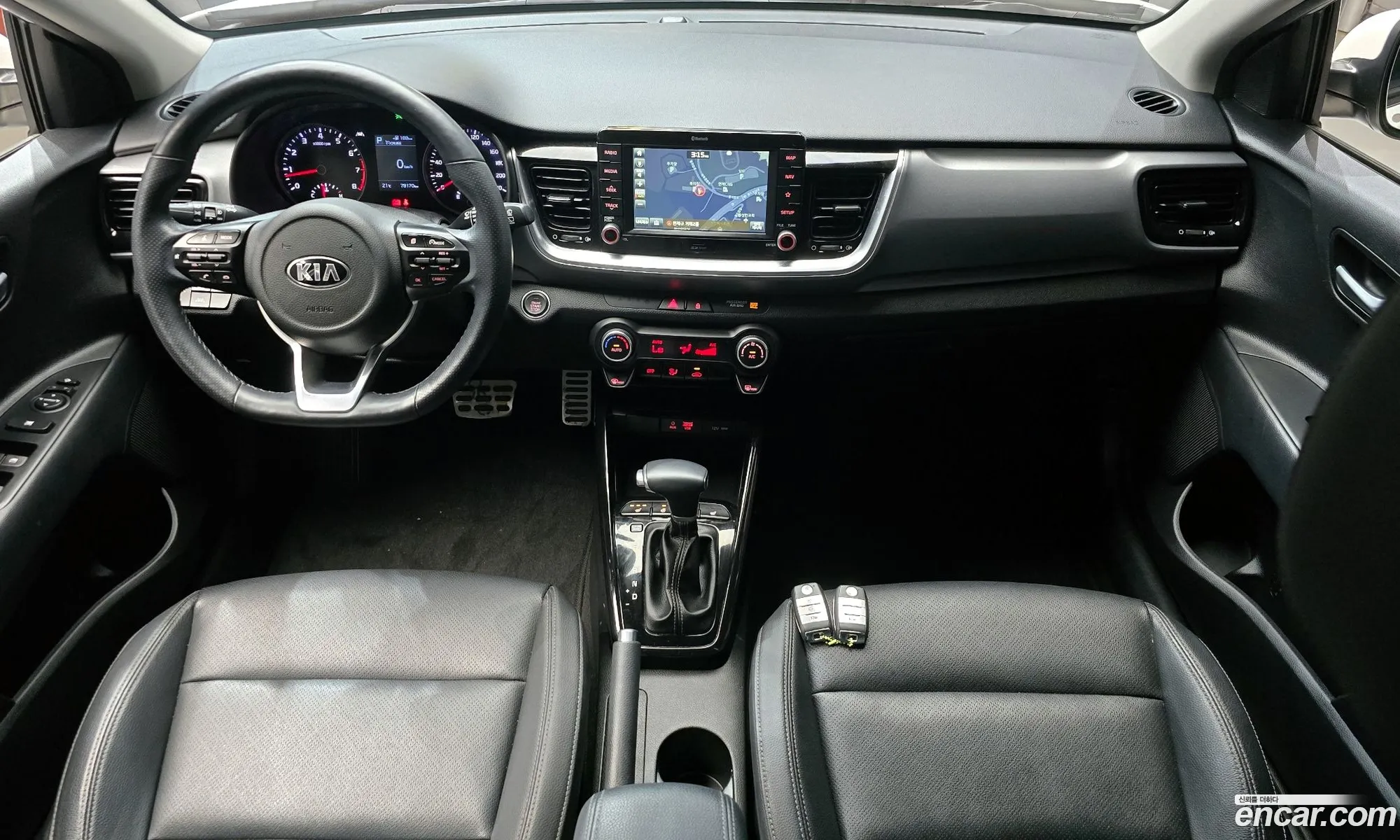 Kia Stonic 2018 — 11