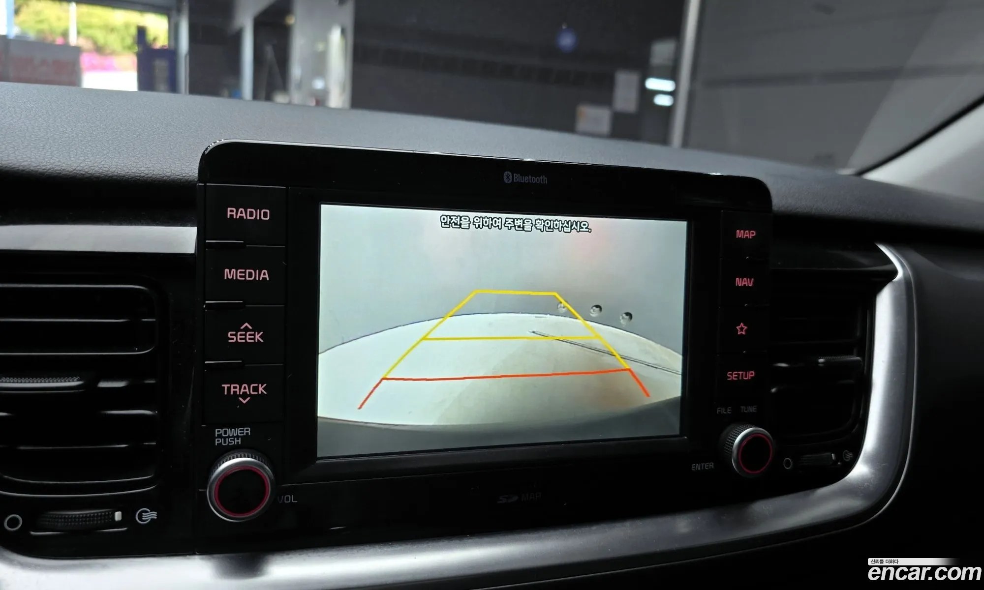 Kia Stonic 2018 — 12