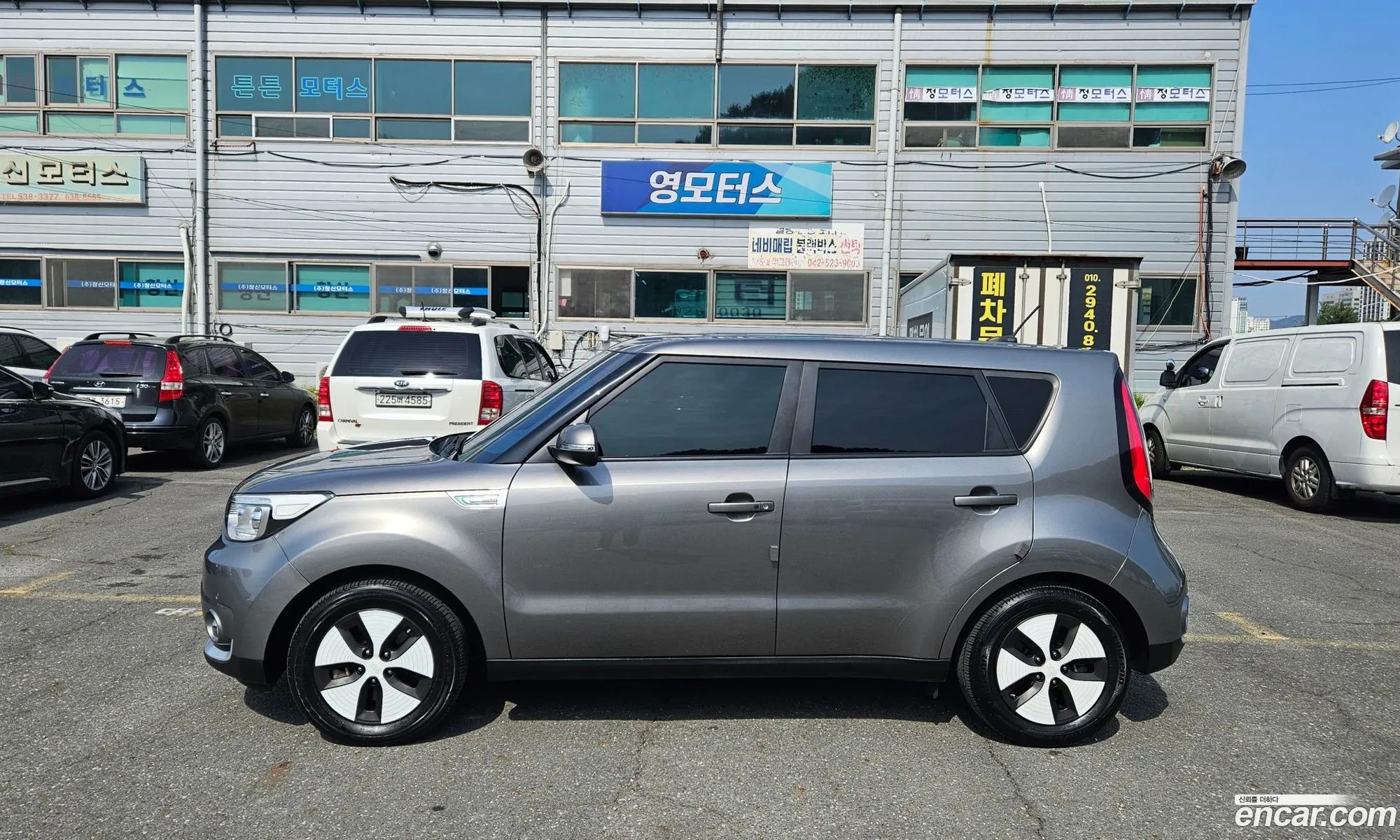 Kia Soul EV 2017 — 4