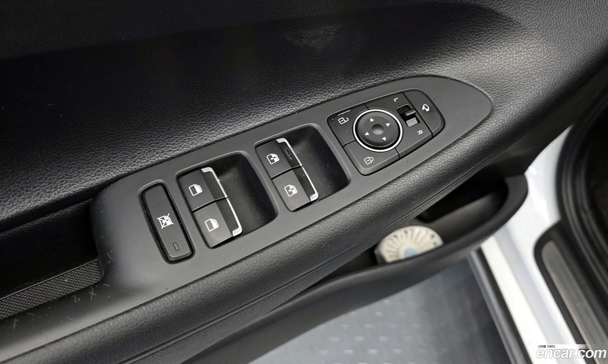 Hyundai Grandeur IG 2017 — 10