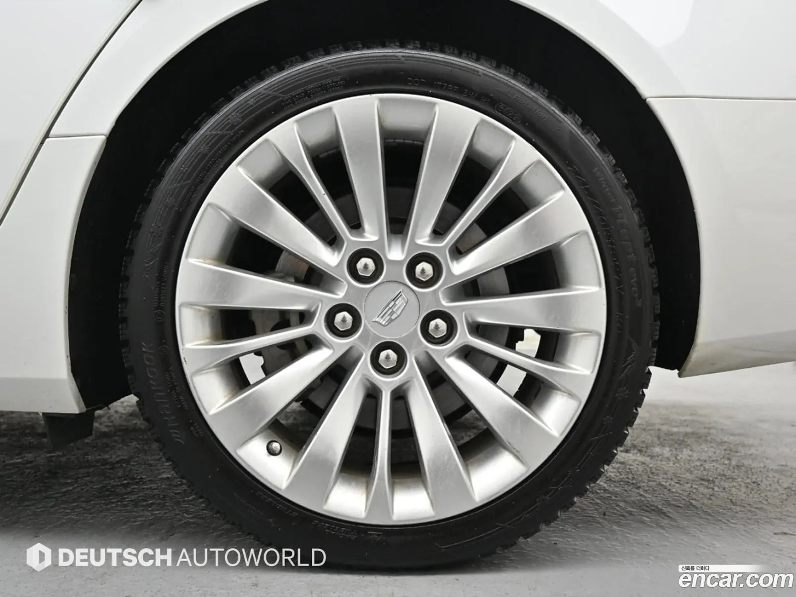 Cadillac CTS 2015 — 18