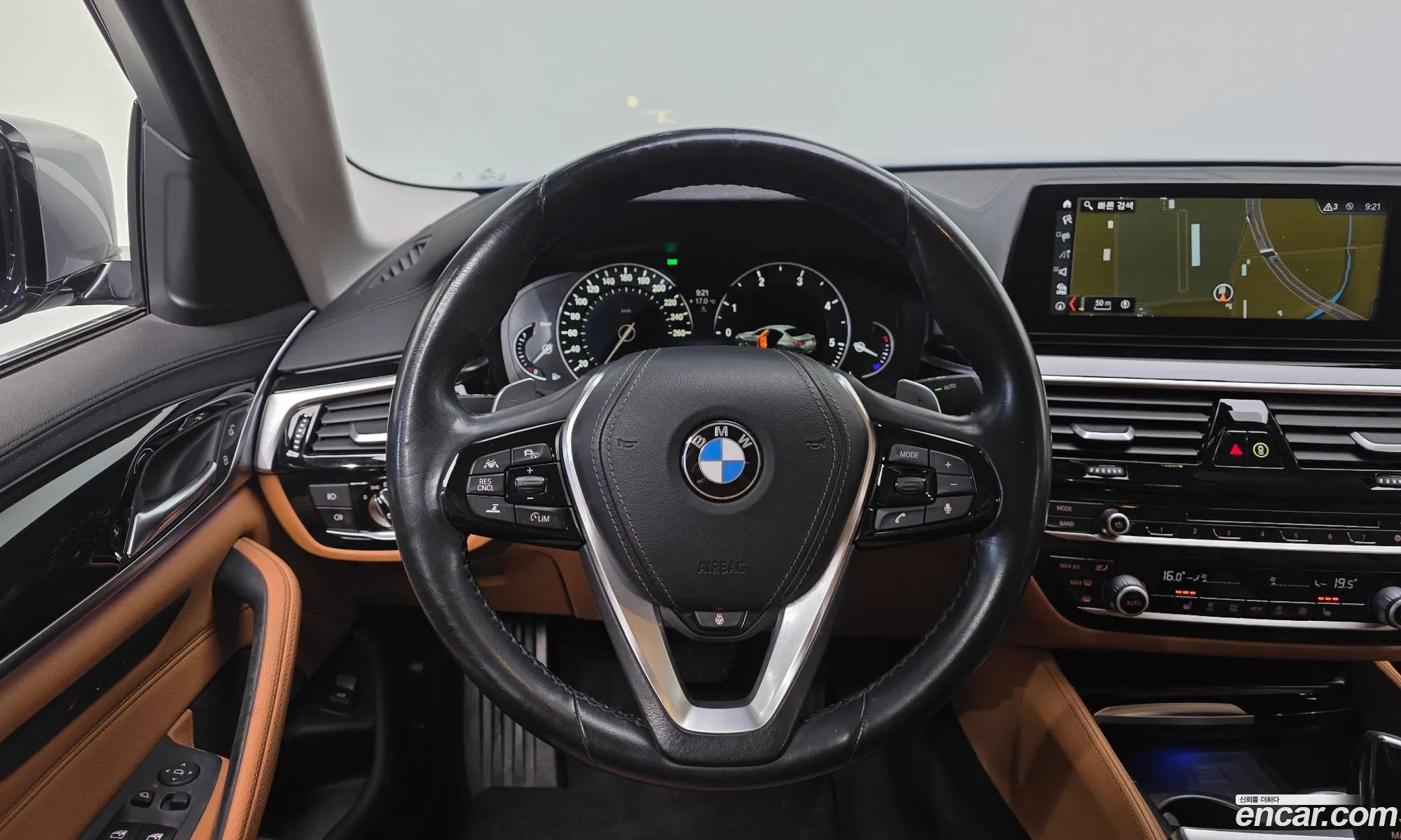 BMW 5 Series 2018 WBAJC3103JD030743 — 17