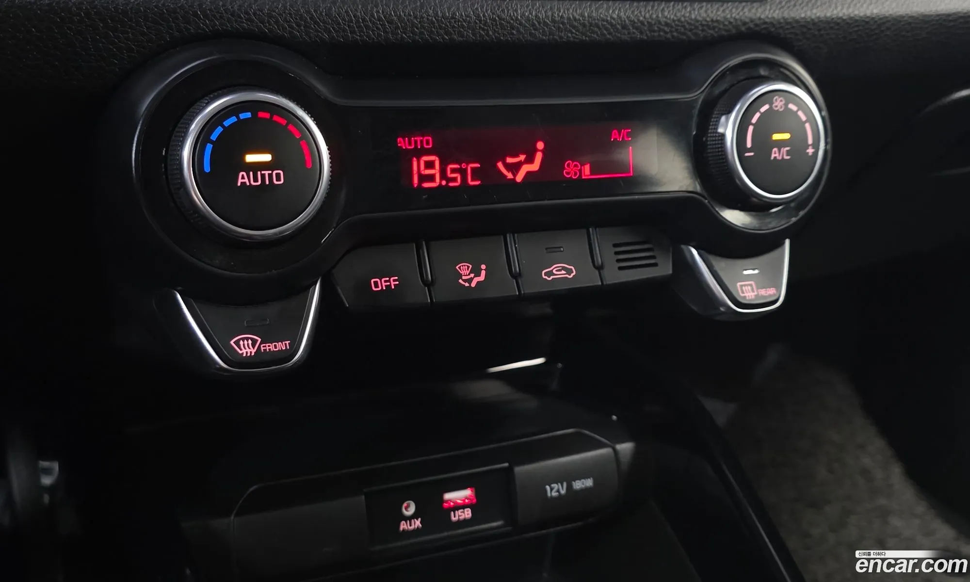 Kia Stonic 2019 — 12