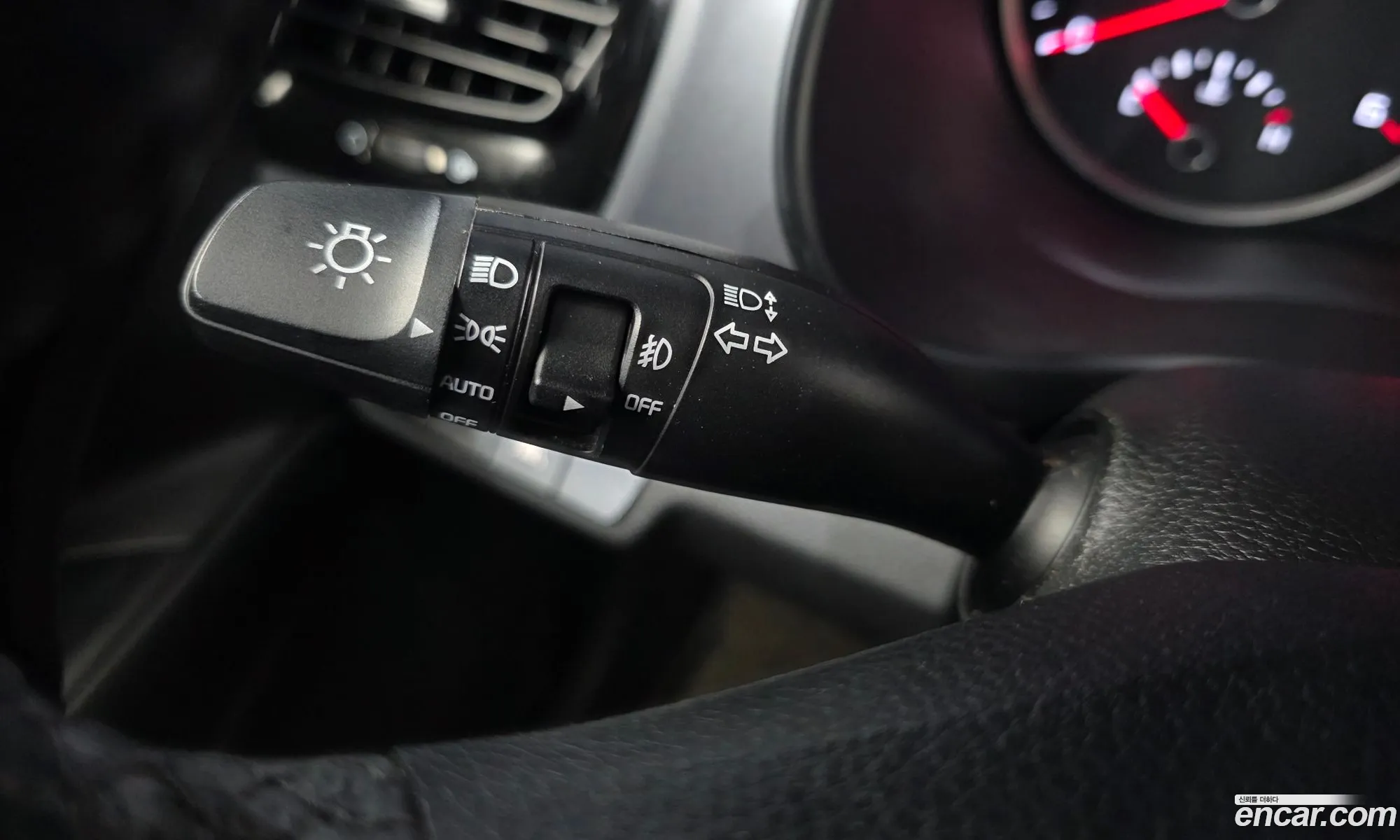 Kia Stonic 2019 — 17