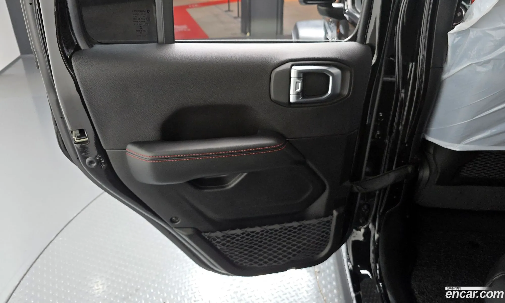 Jeep Wrangler 2022 — 21