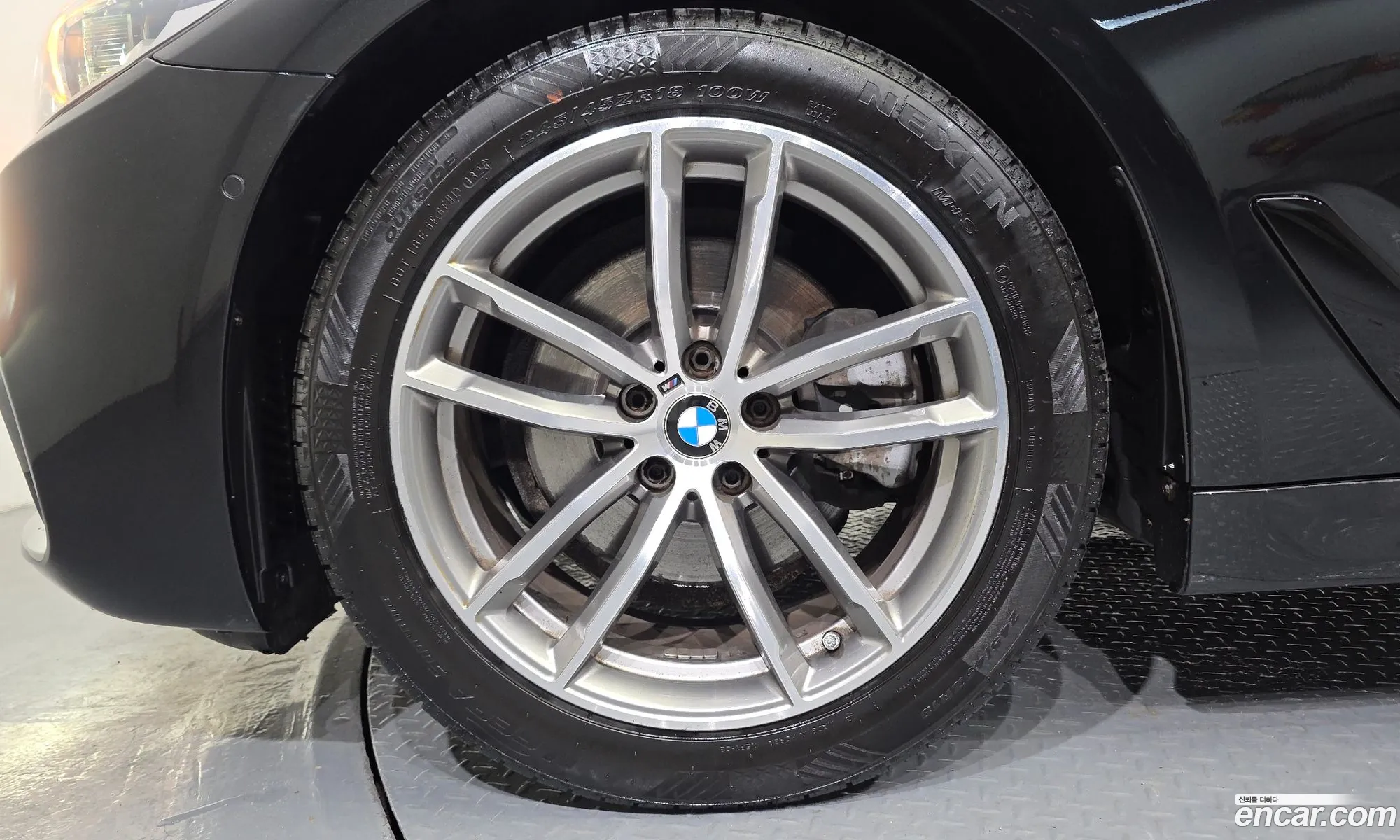 BMW 5 Series 2017 WBAJC3107HG992150 — 2