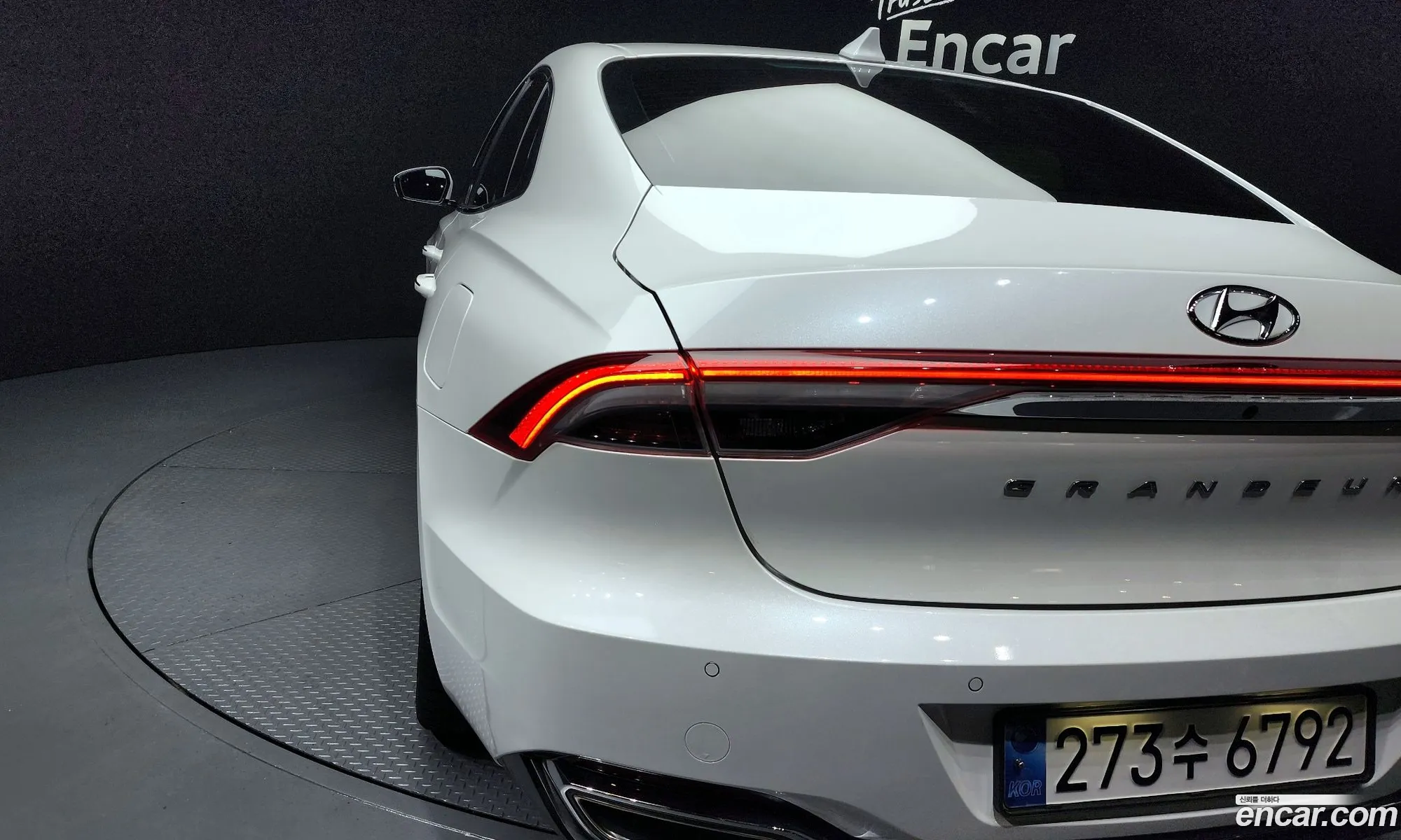 Hyundai Grandeur IG 2022 — 24