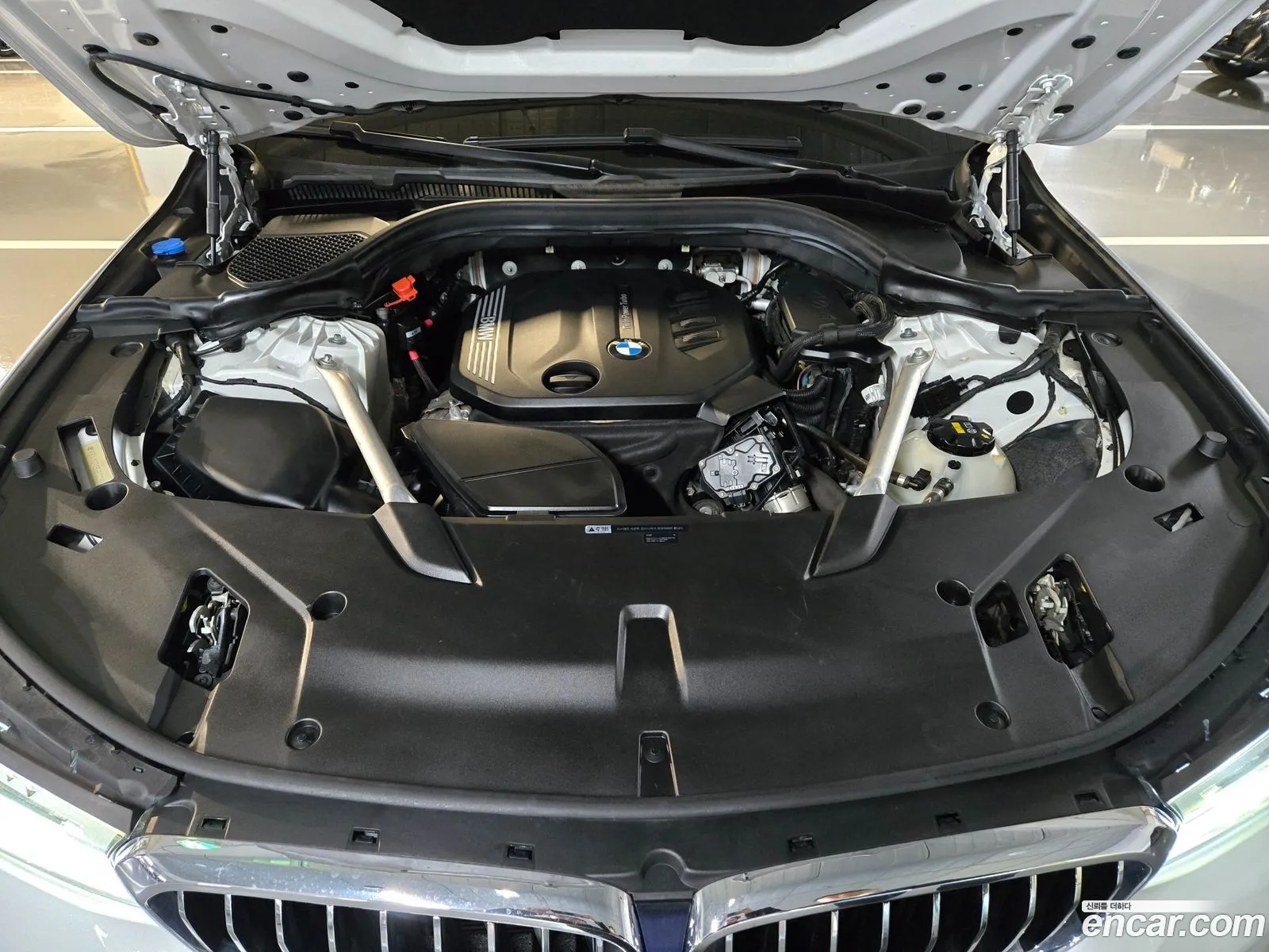 BMW 6 Series GT 2019 — 19