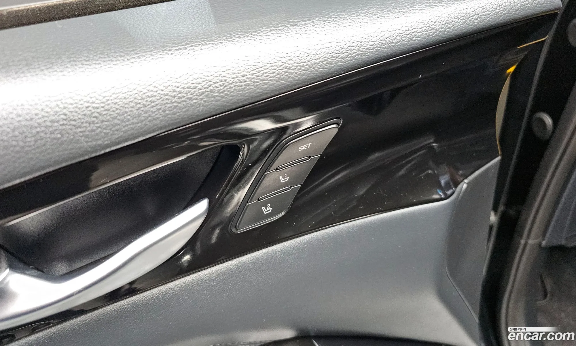 Kia K7 2016 — 24