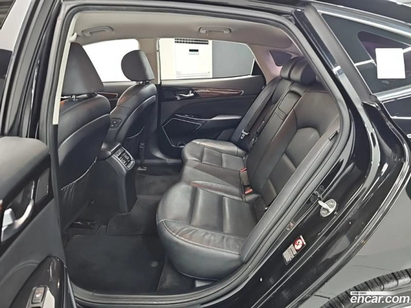 Kia K7 2016 — 13