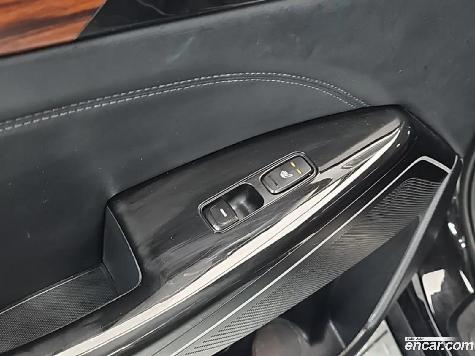 Kia K7 2016 — 18