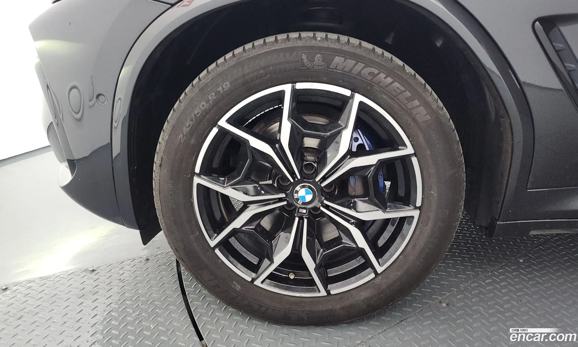 BMW X4 2022 — 22
