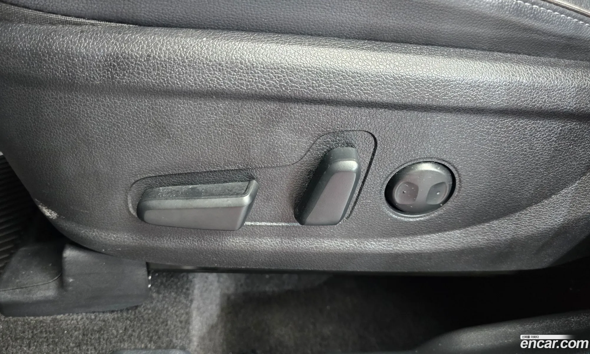 Hyundai Santa Fe 2021 — 32