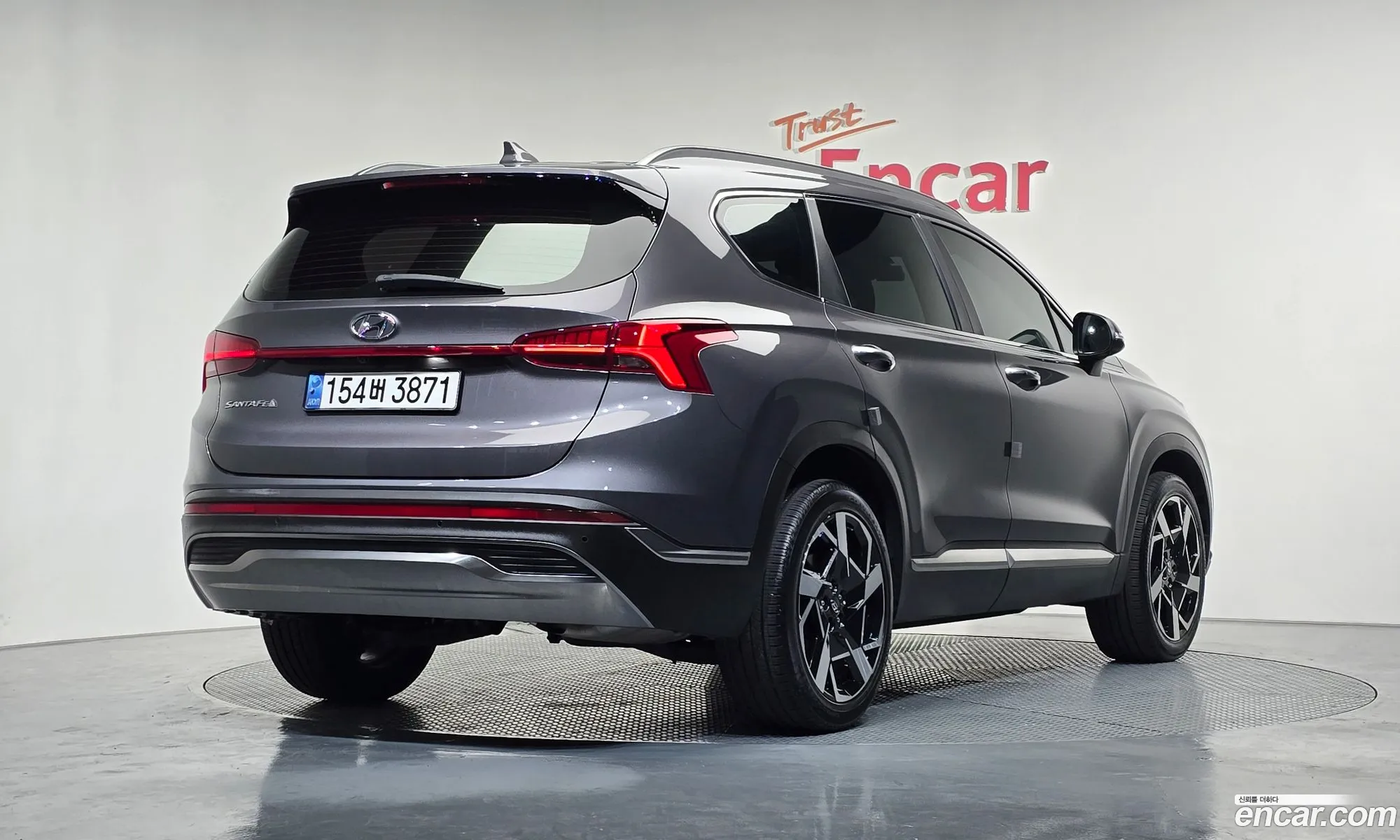 Hyundai Santa Fe 2021 — 16