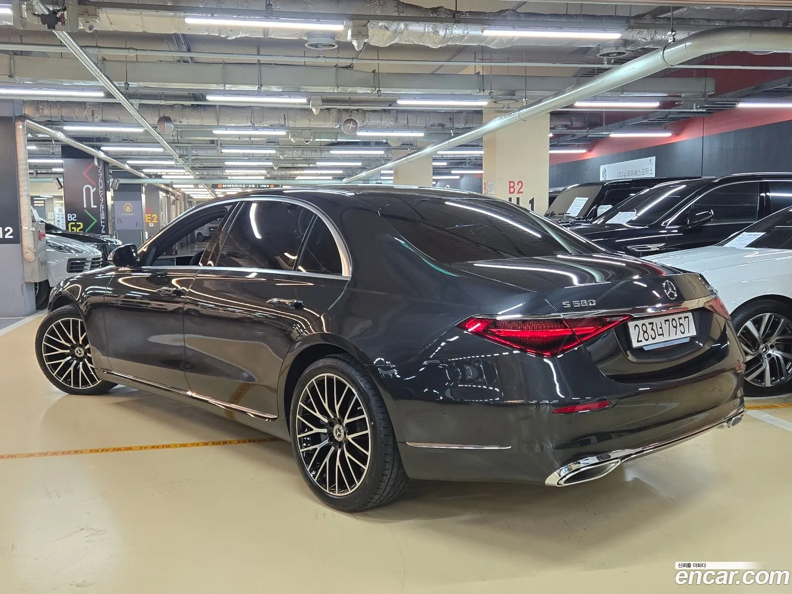 Mercedes-Benz S-Class W223 2025 — 11