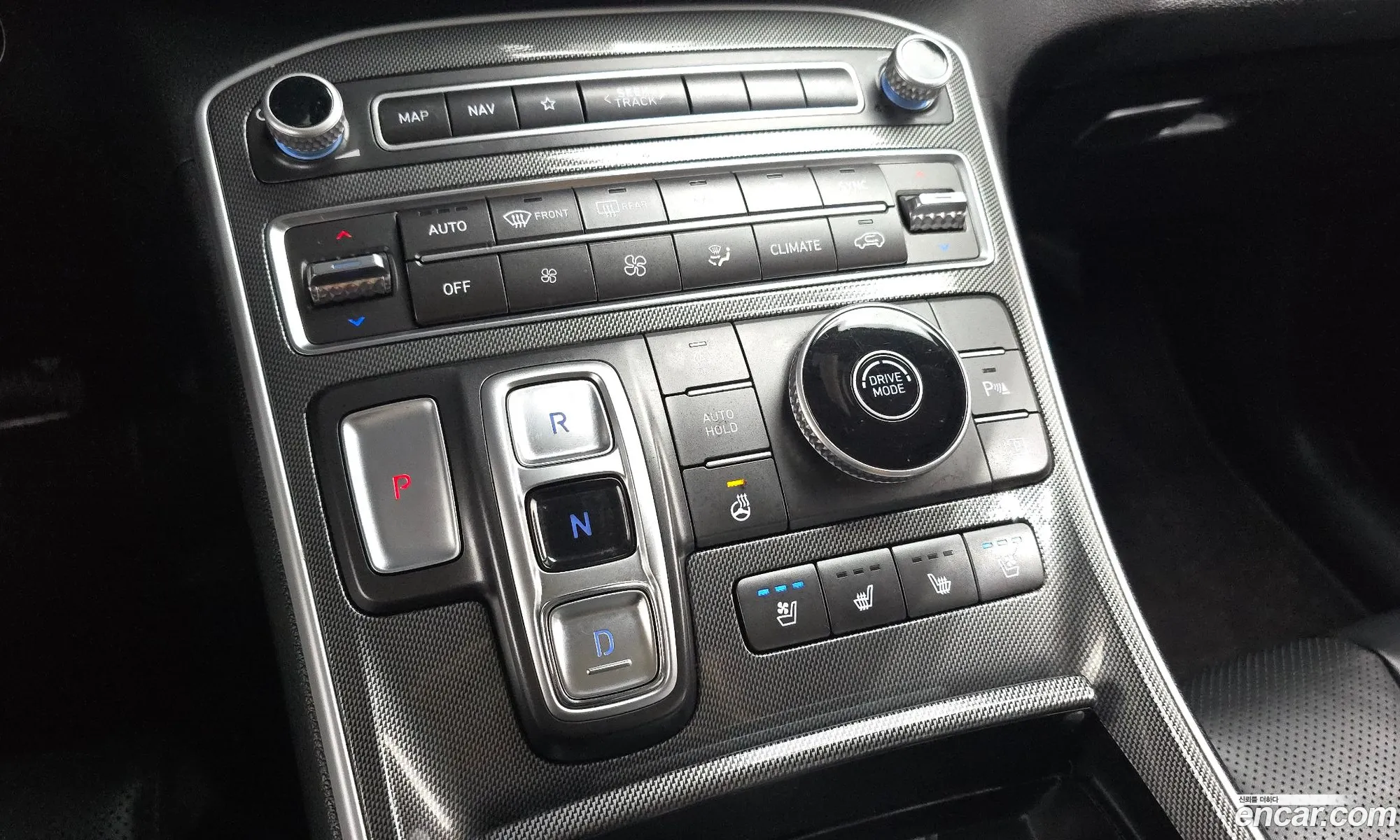 Hyundai Santa Fe 2023 — 16