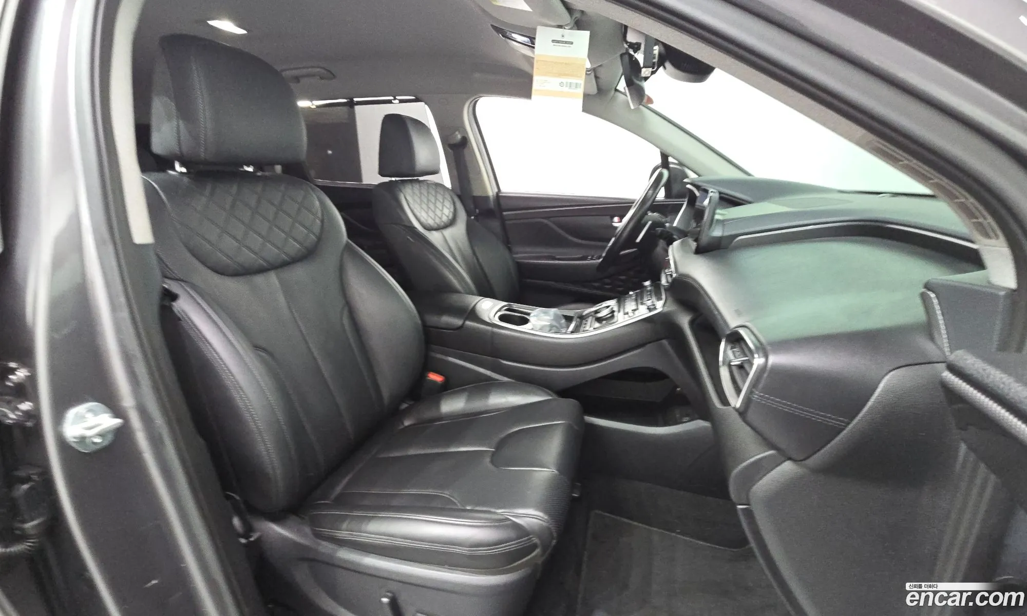 Hyundai Santa Fe 2023 — 7