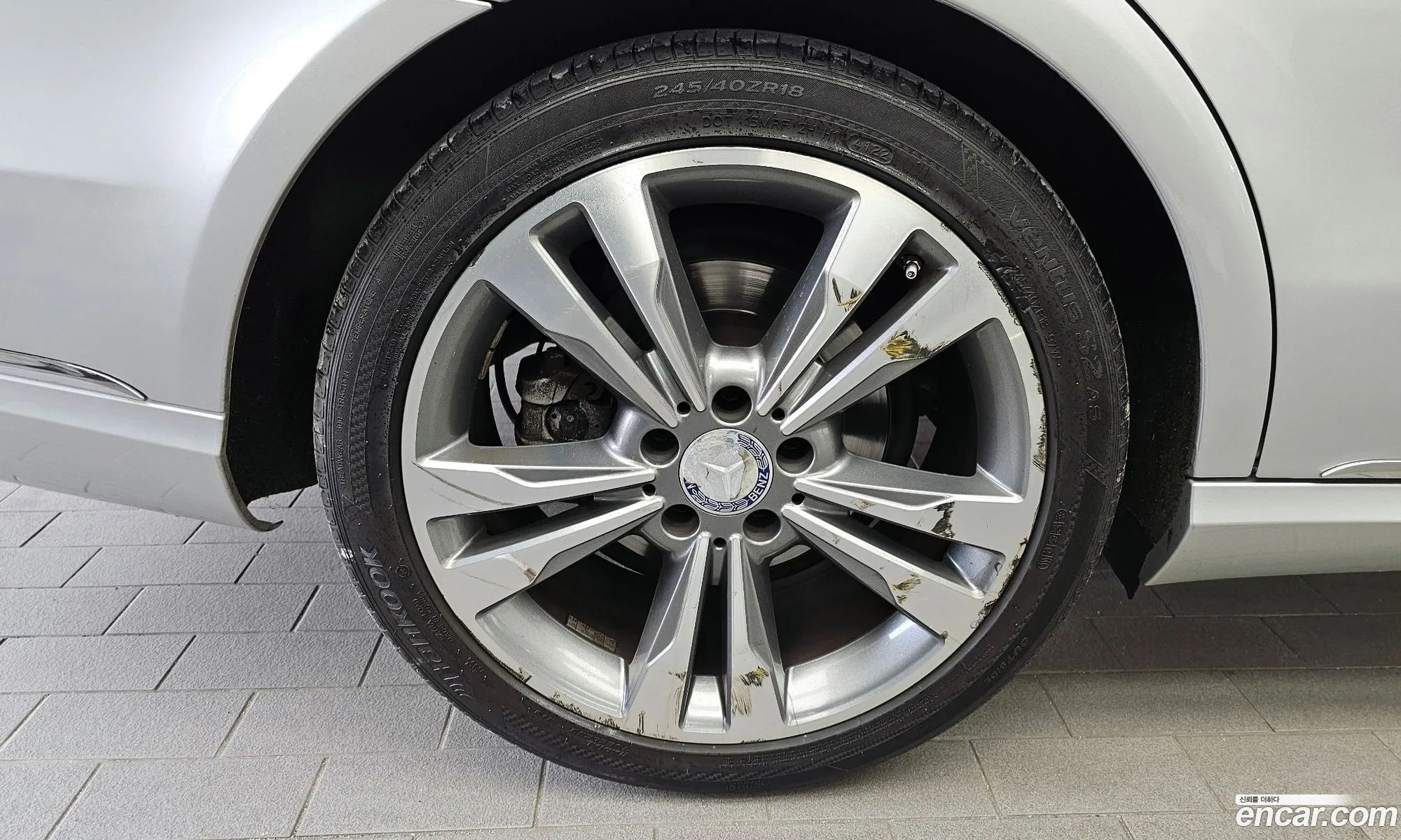 Mercedes-Benz E-Class W212 2013 WDDHF5FB7EA801278 — 17