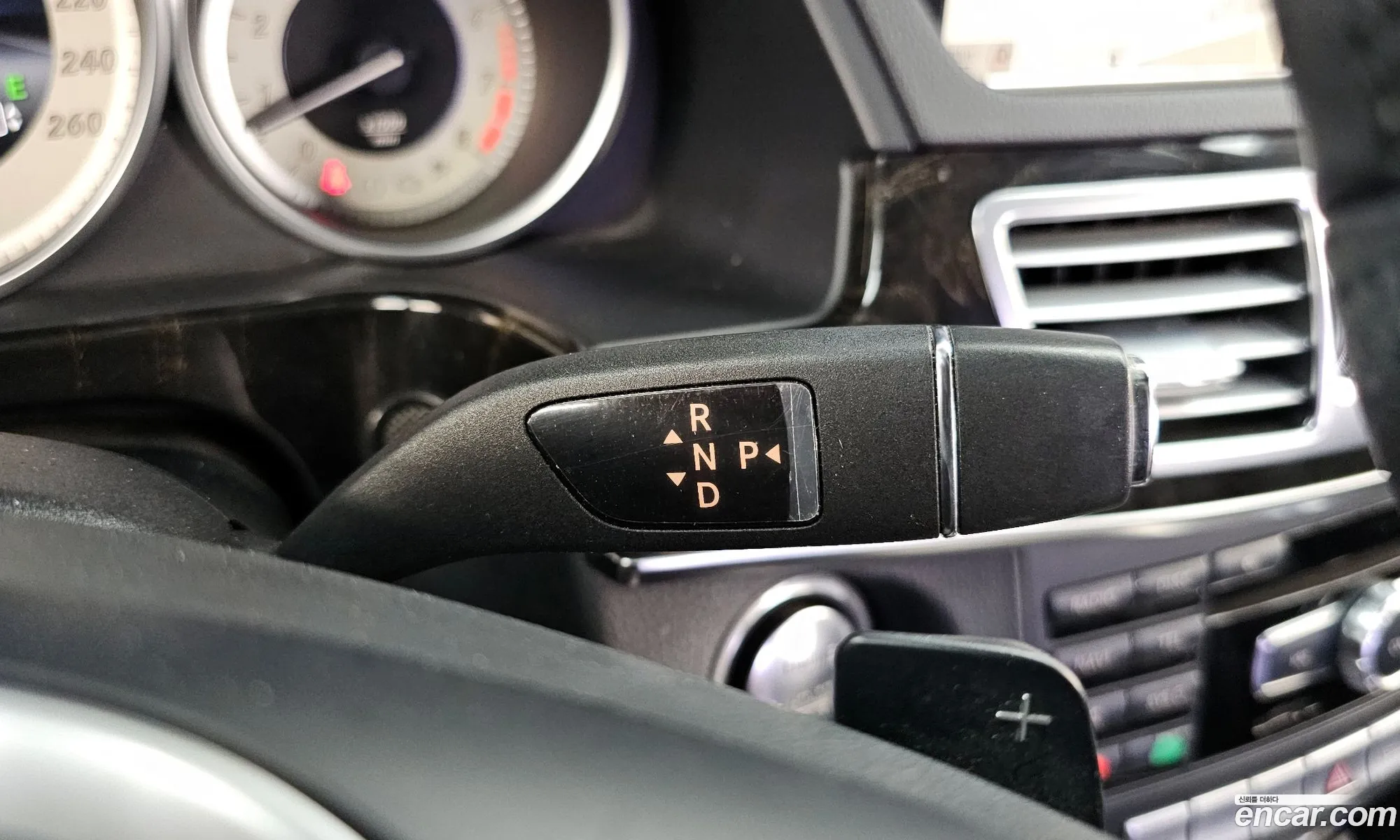 Mercedes-Benz E-Class W212 2013 WDDHF5FB7EA801278 — 15