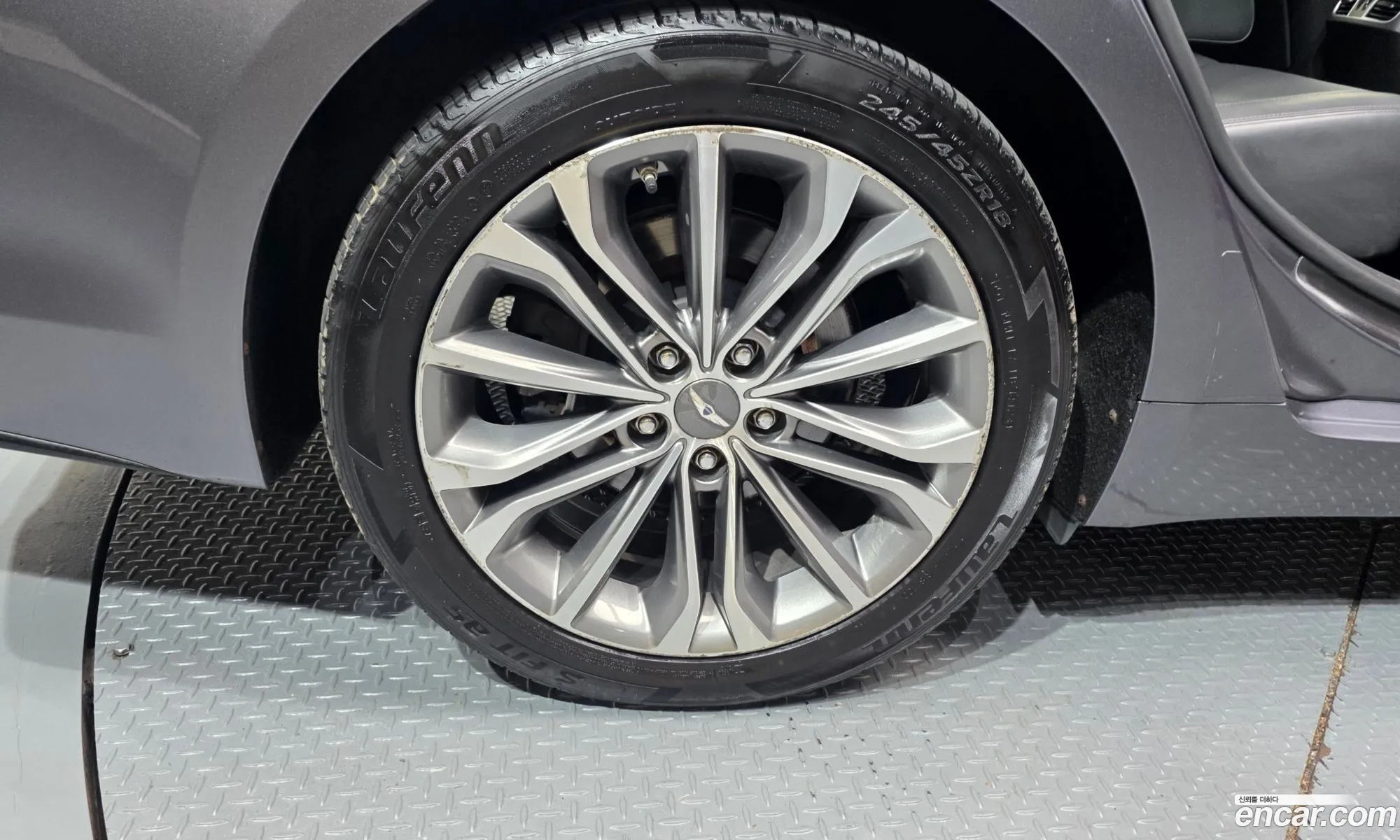 Hyundai Genesis DH 2014 — 10