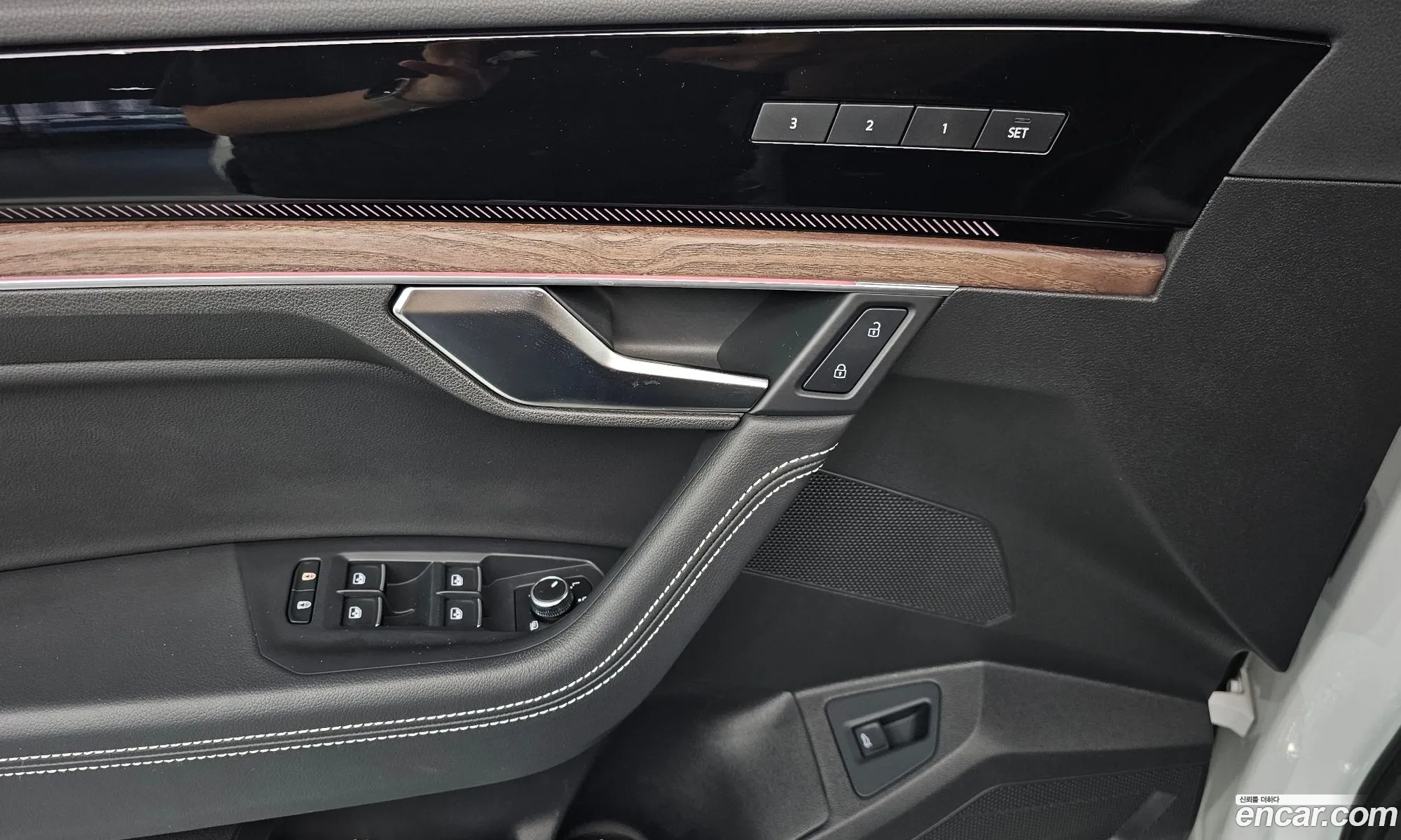 Volkswagen Touareg 2024 — 25