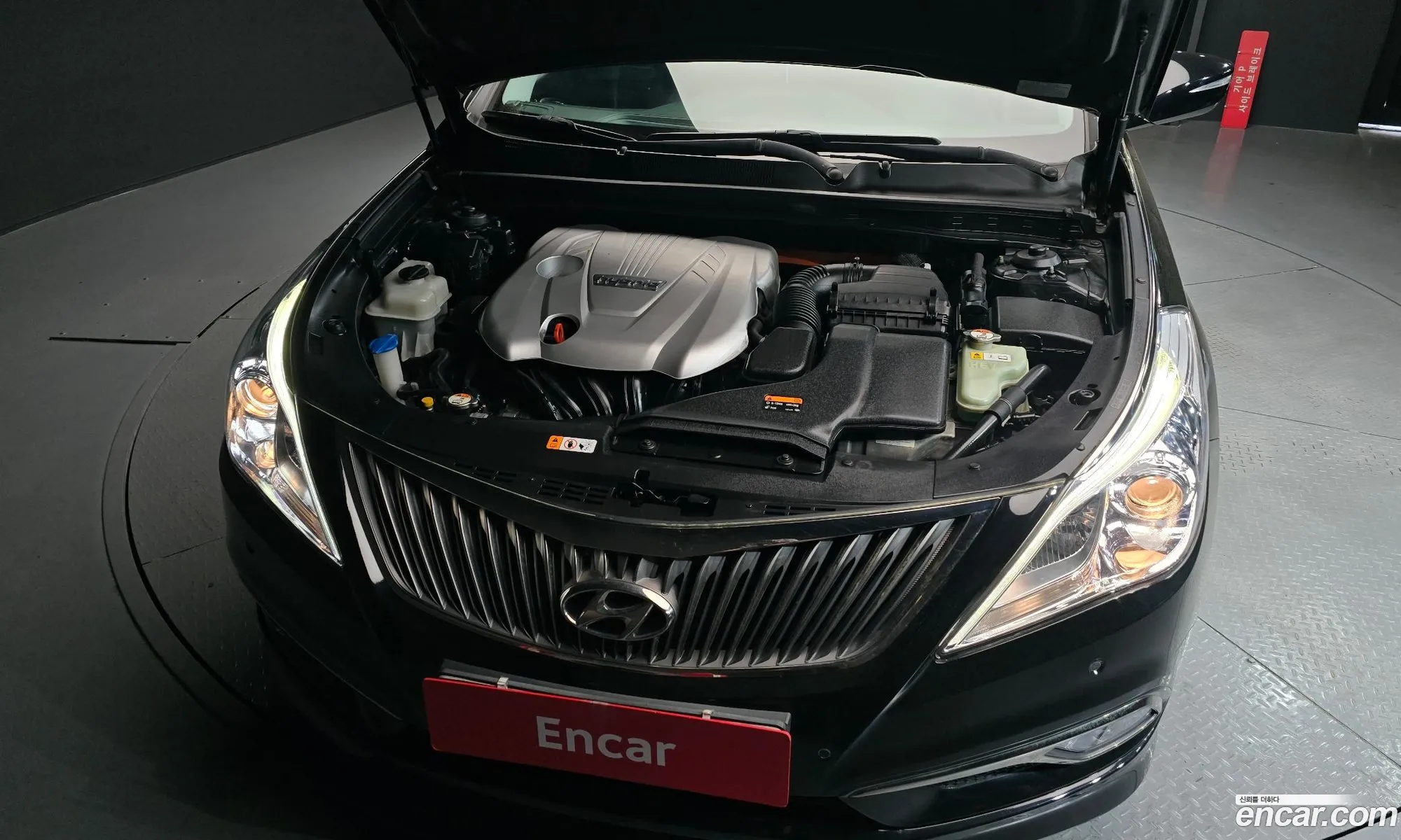 Hyundai Grandeur HG Hybrid 2015 — 16