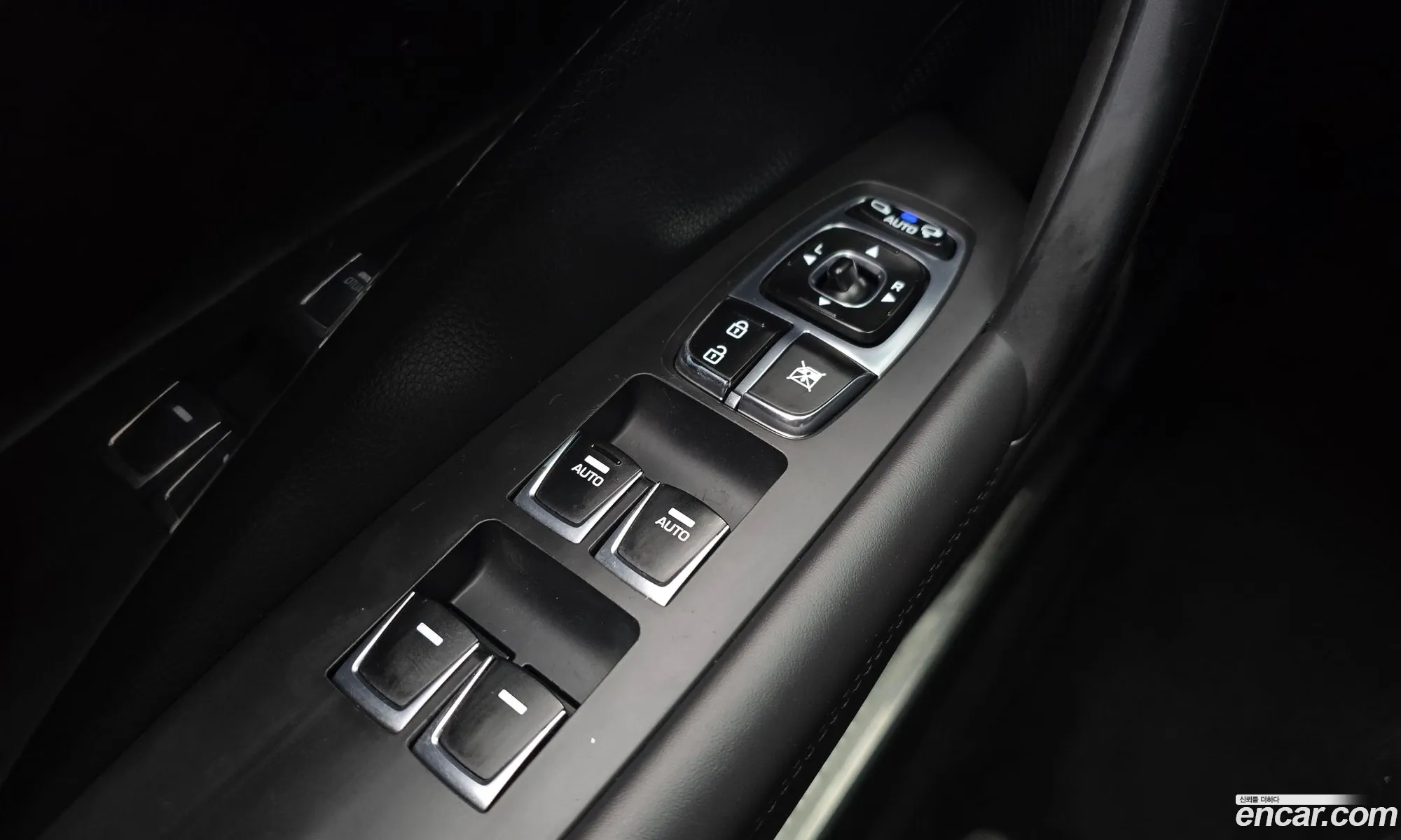 Hyundai Grandeur HG Hybrid 2015 — 18