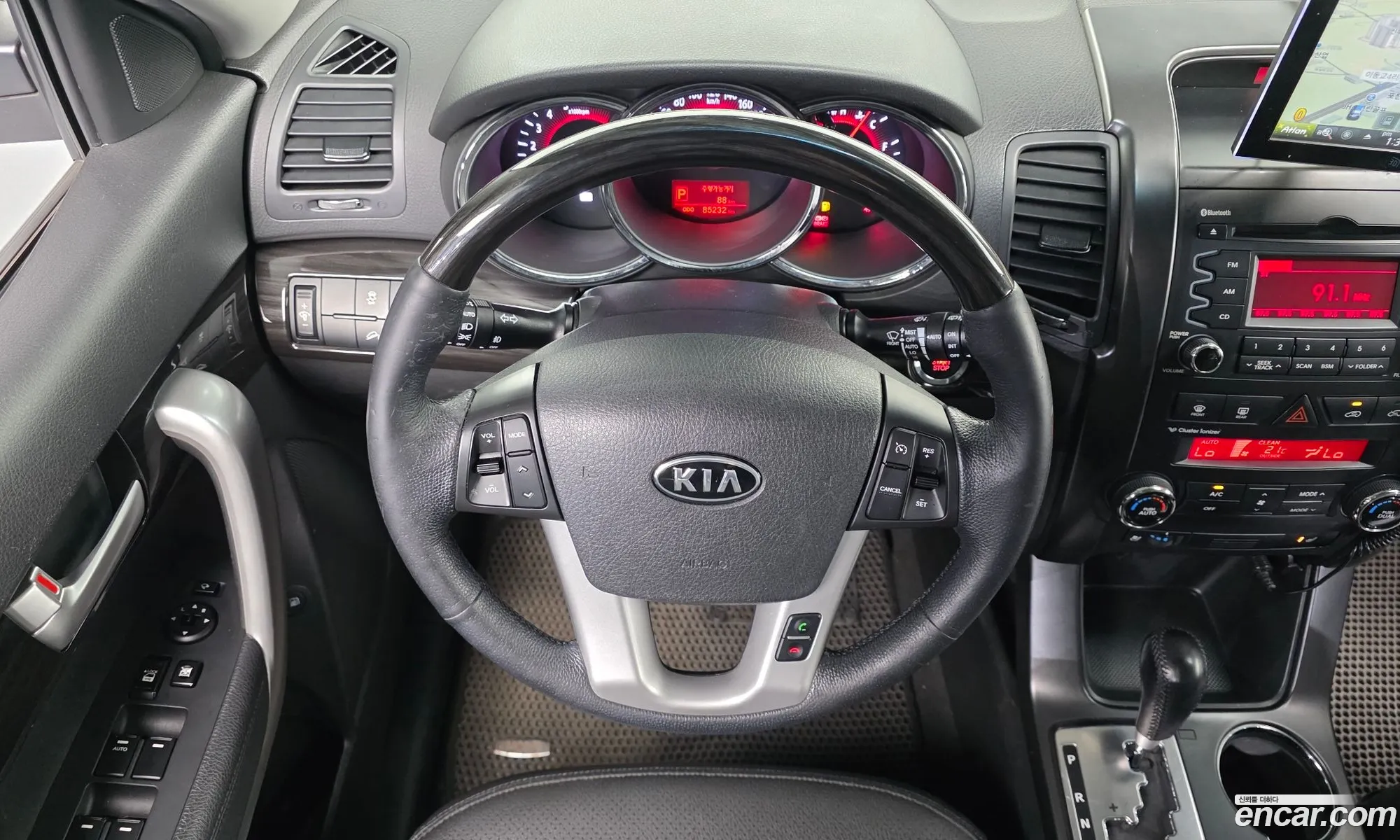 Kia Sorento R 2012 — 3