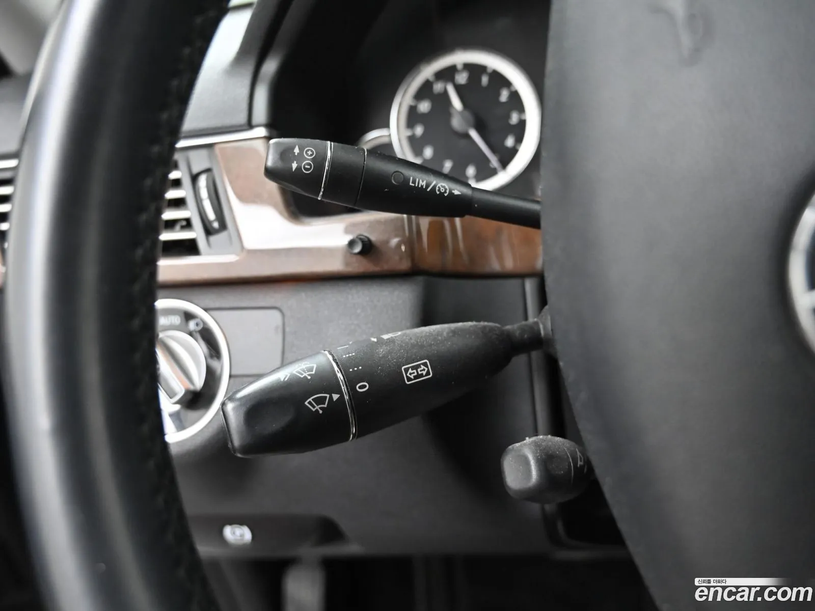Mercedes-Benz E-Class W212 2011 — 11