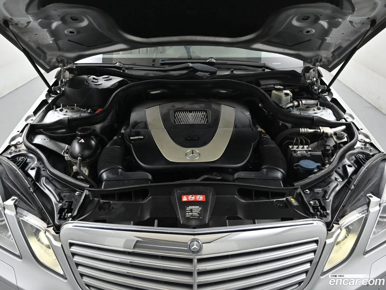 Mercedes-Benz E-Class W212 2011 — 7