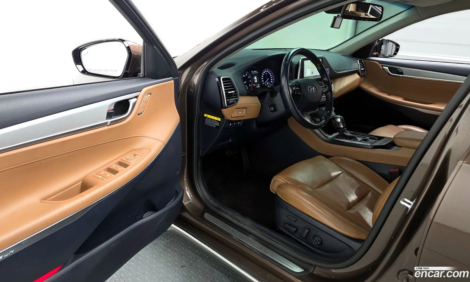 Hyundai Grandeur IG 2018 — 10