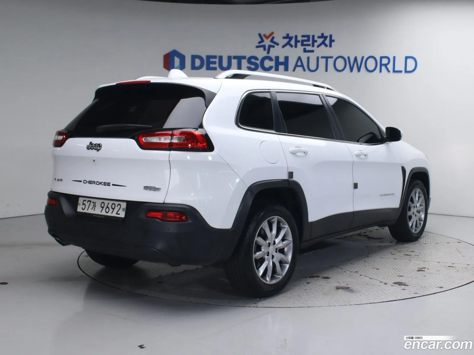 Jeep Cherokee 2018 — 4