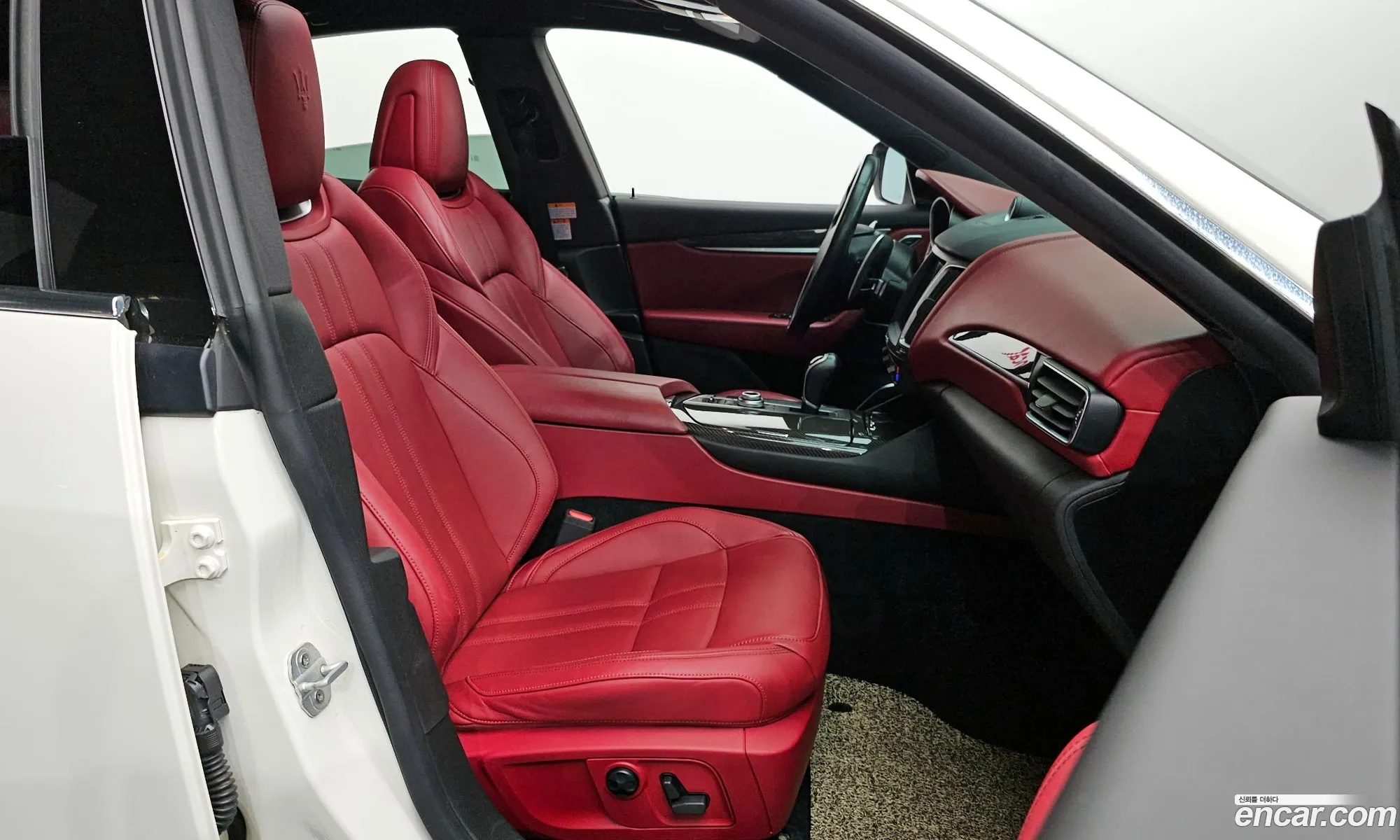 Maserati Levante 2018 — 20