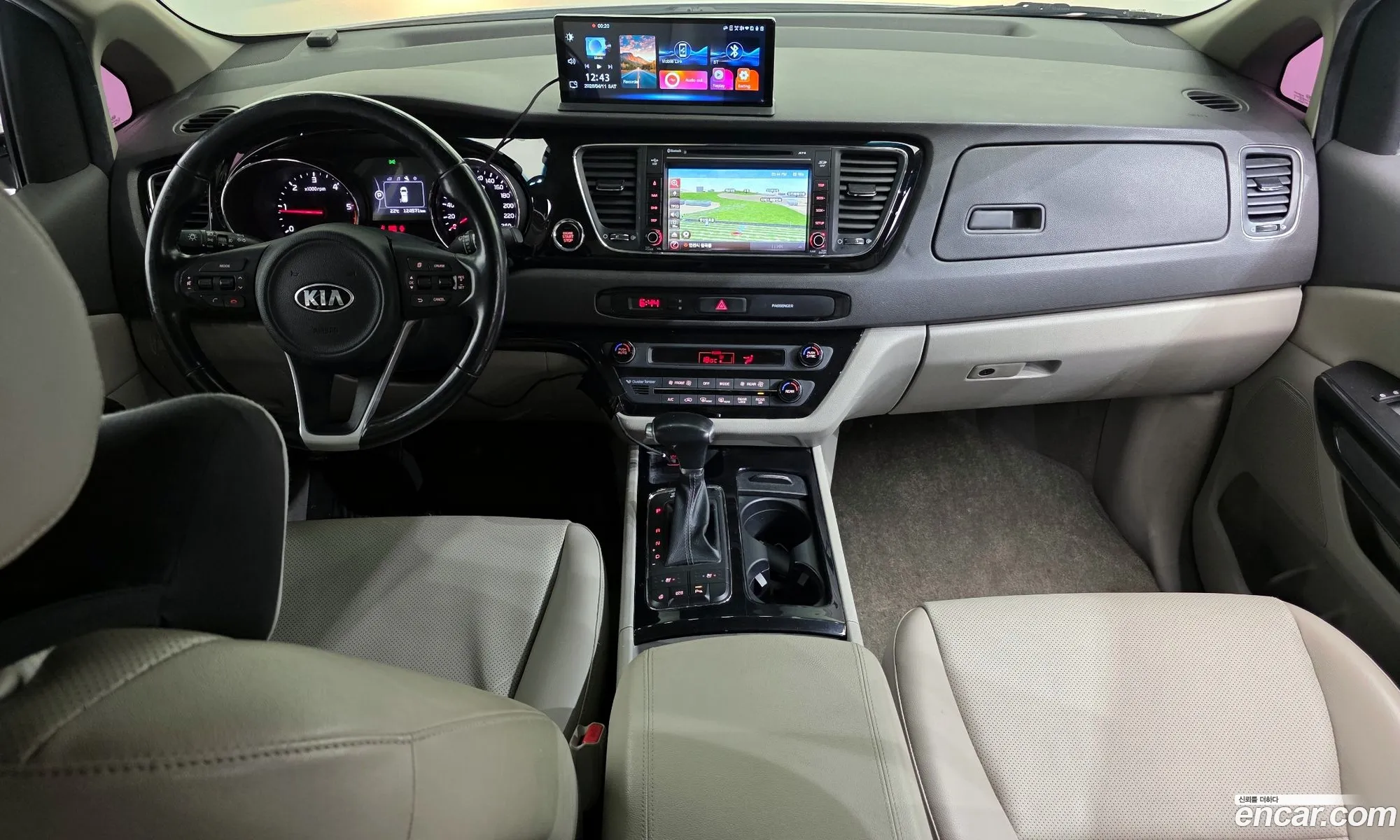 Kia Carnival 2017 — 15