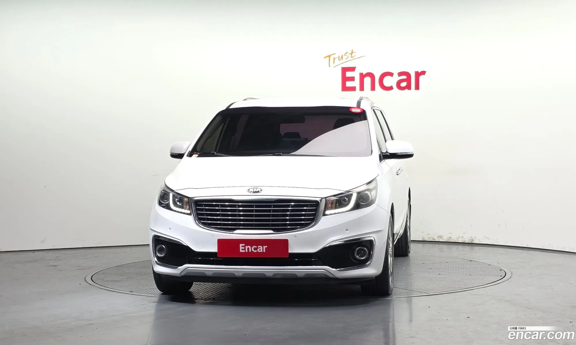 Kia Carnival 2017 — 3