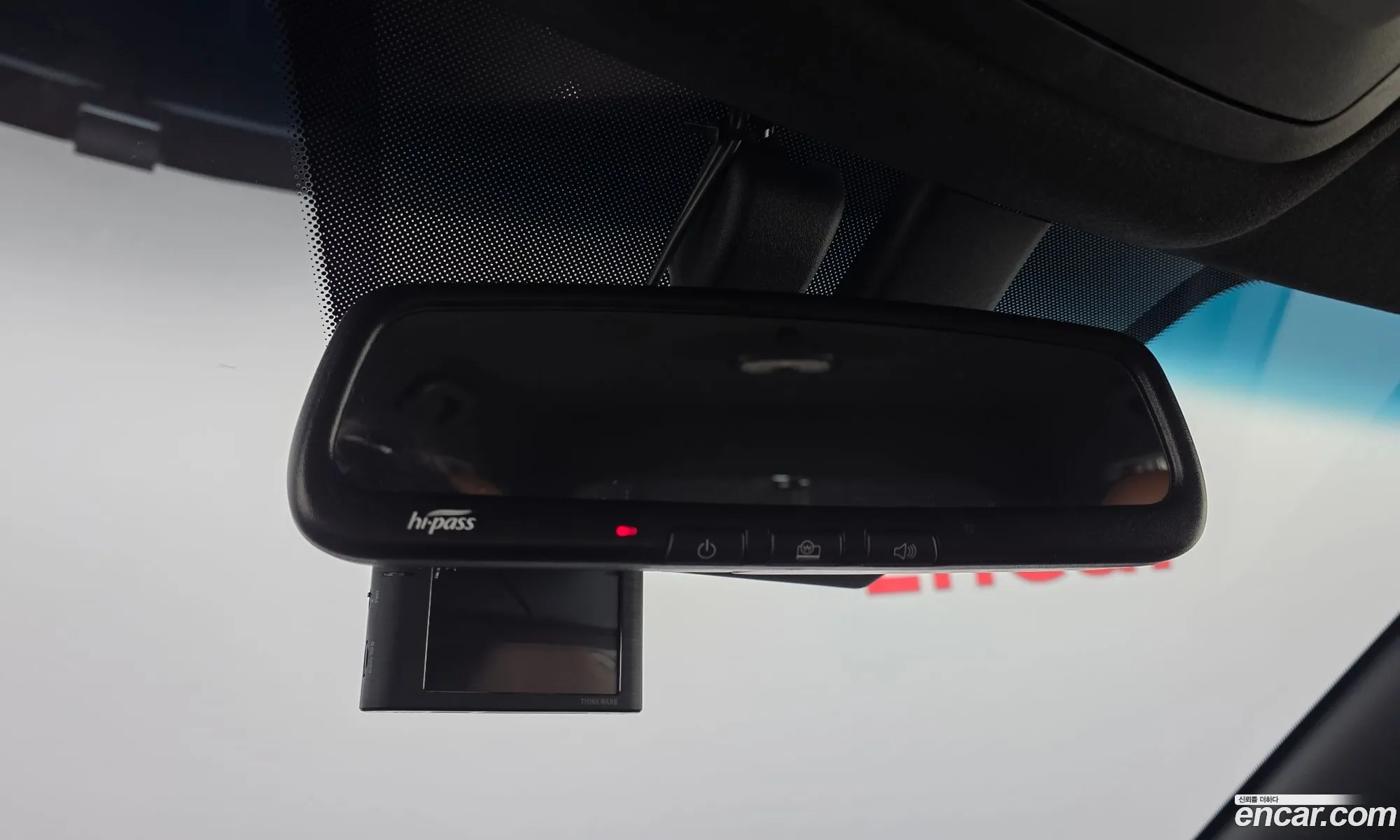 KG Mobility (SsangYong) Tivoli Armour 2018 — 24