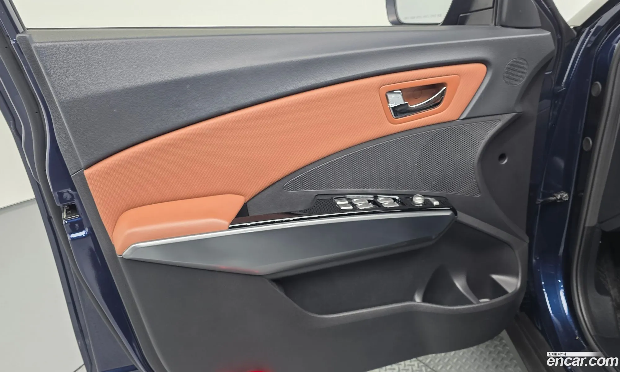 KG Mobility (SsangYong) Tivoli Armour 2018 — 14