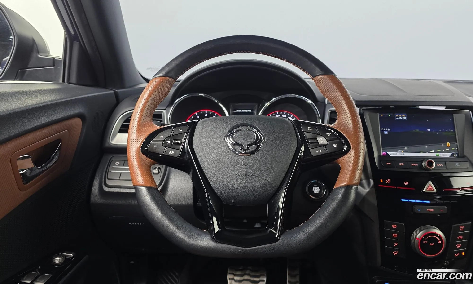 KG Mobility (SsangYong) Tivoli Armour 2018 — 22