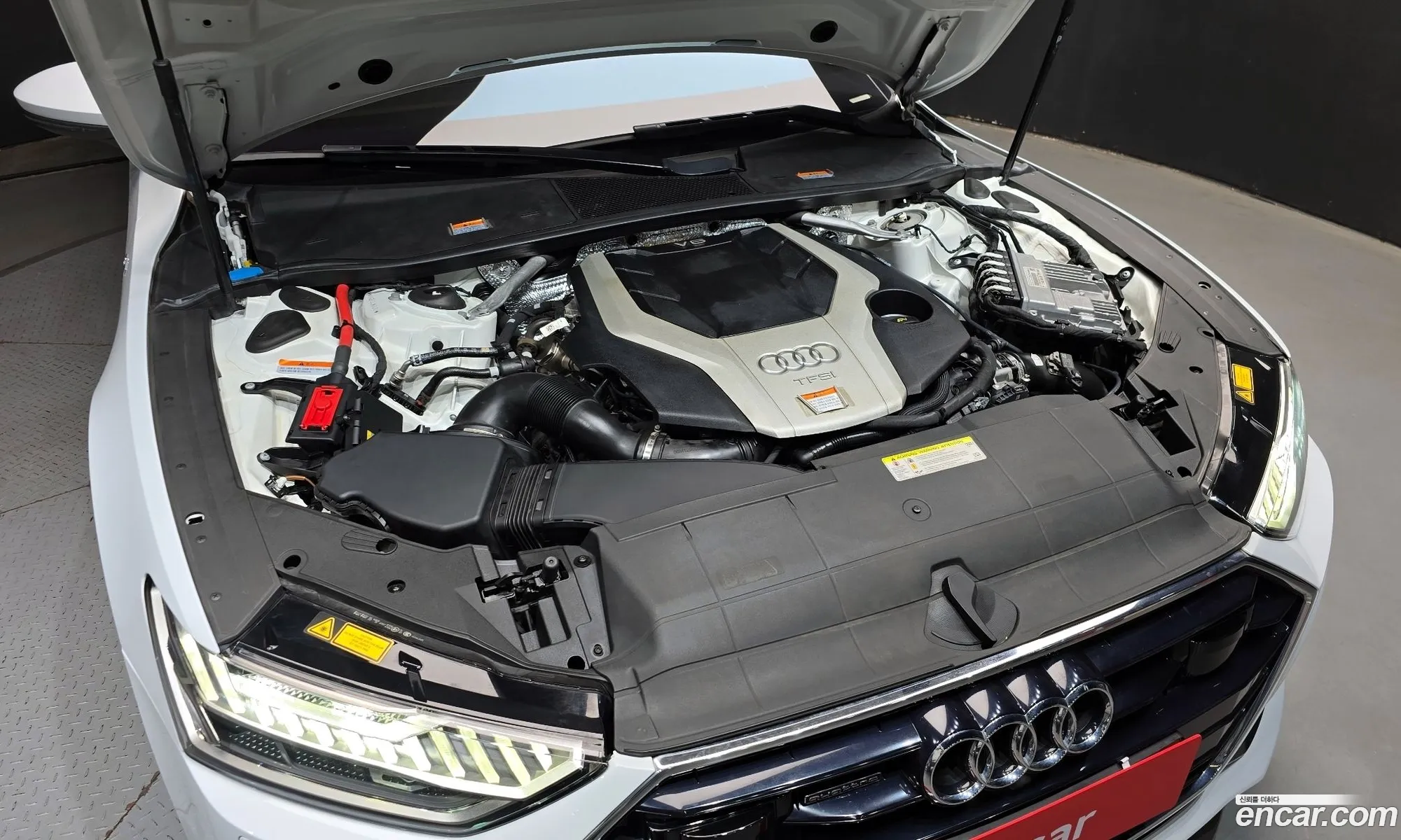 Audi A7 2020 WAUZZZF20LN093861 — 27