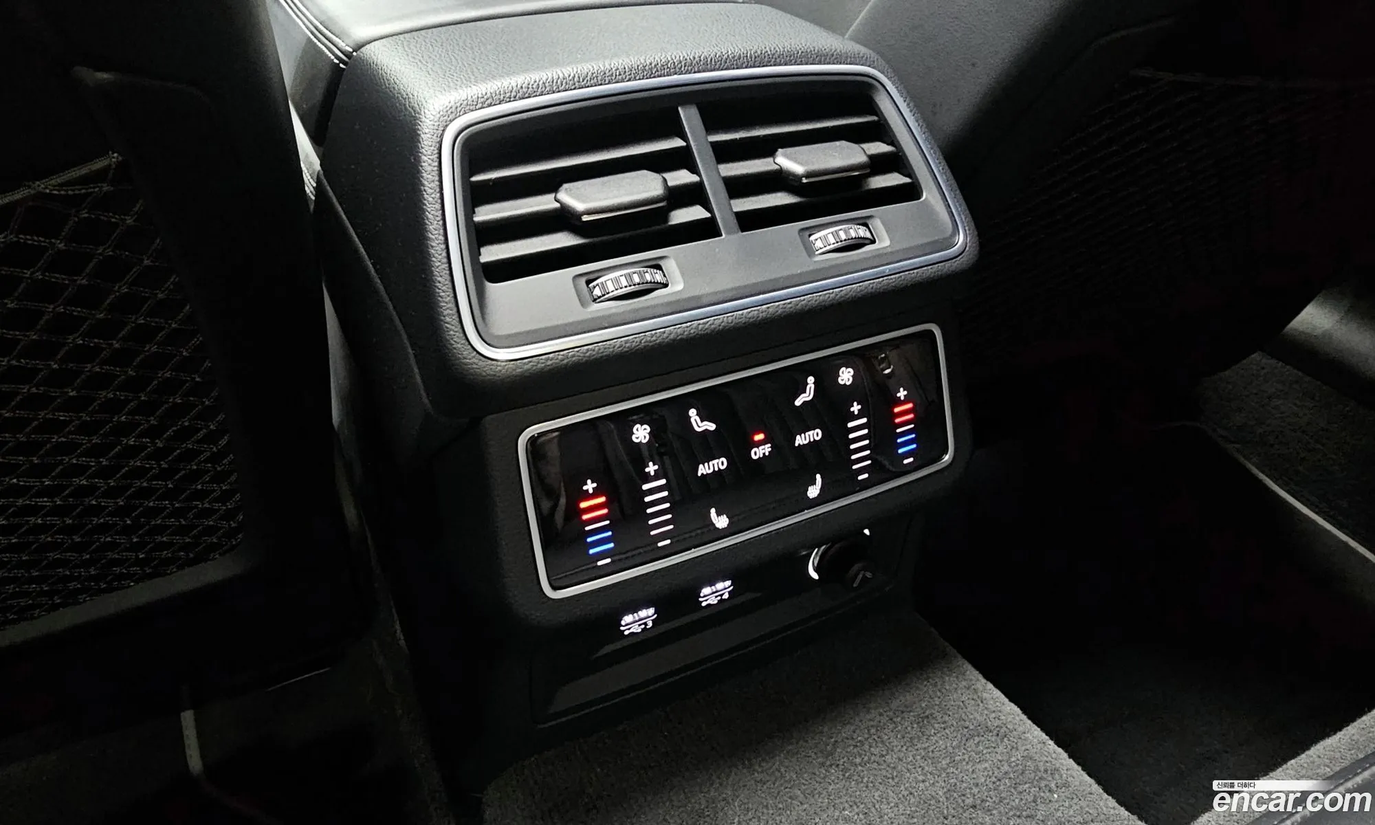 Audi A7 2020 WAUZZZF20LN093861 — 20